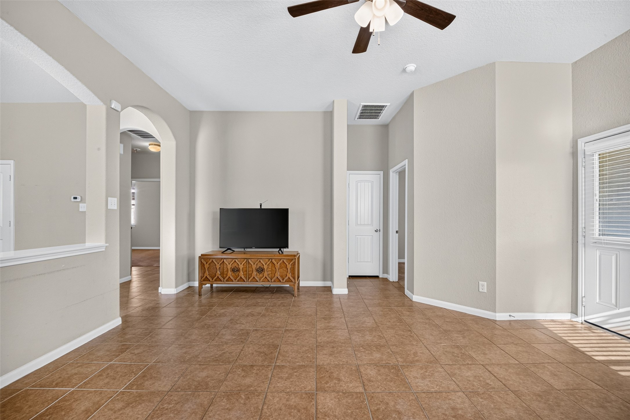 15723 Mountain Mist Trail Property Photo 12
