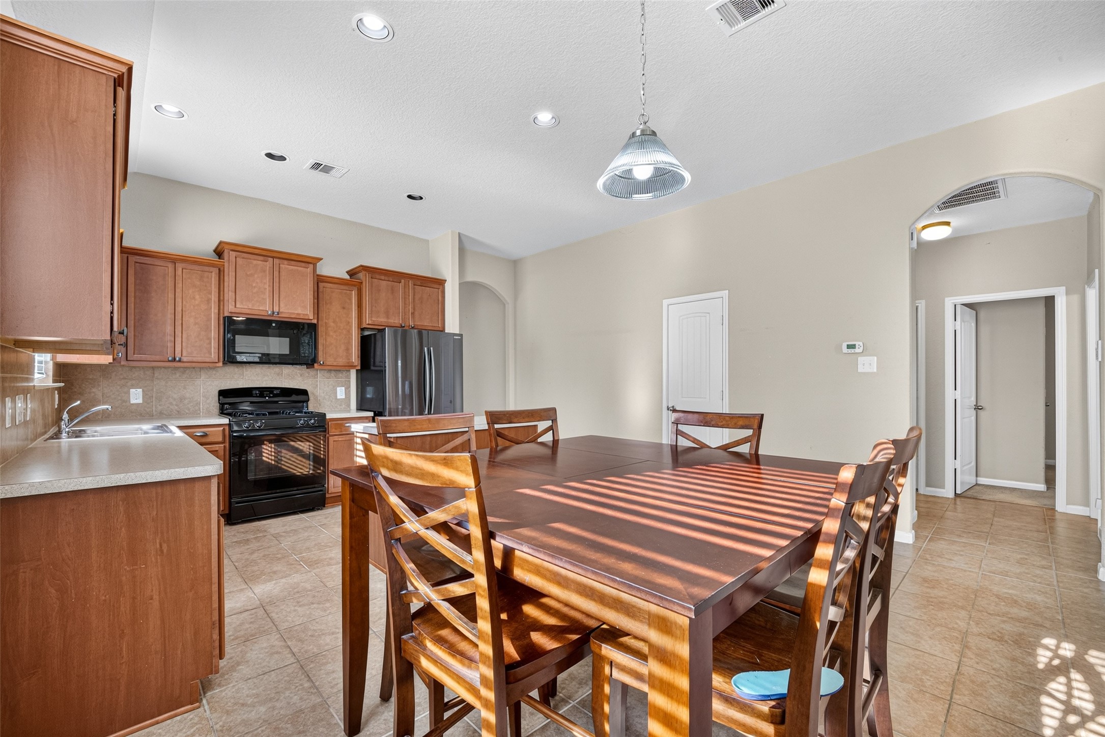 15723 Mountain Mist Trail Property Photo 17