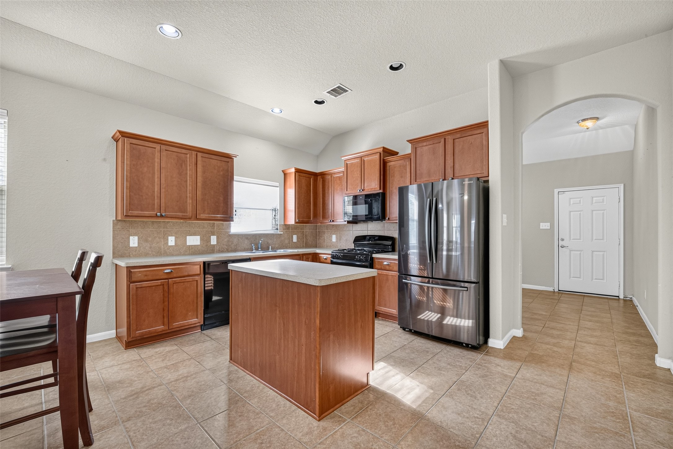 15723 Mountain Mist Trail Property Photo 19