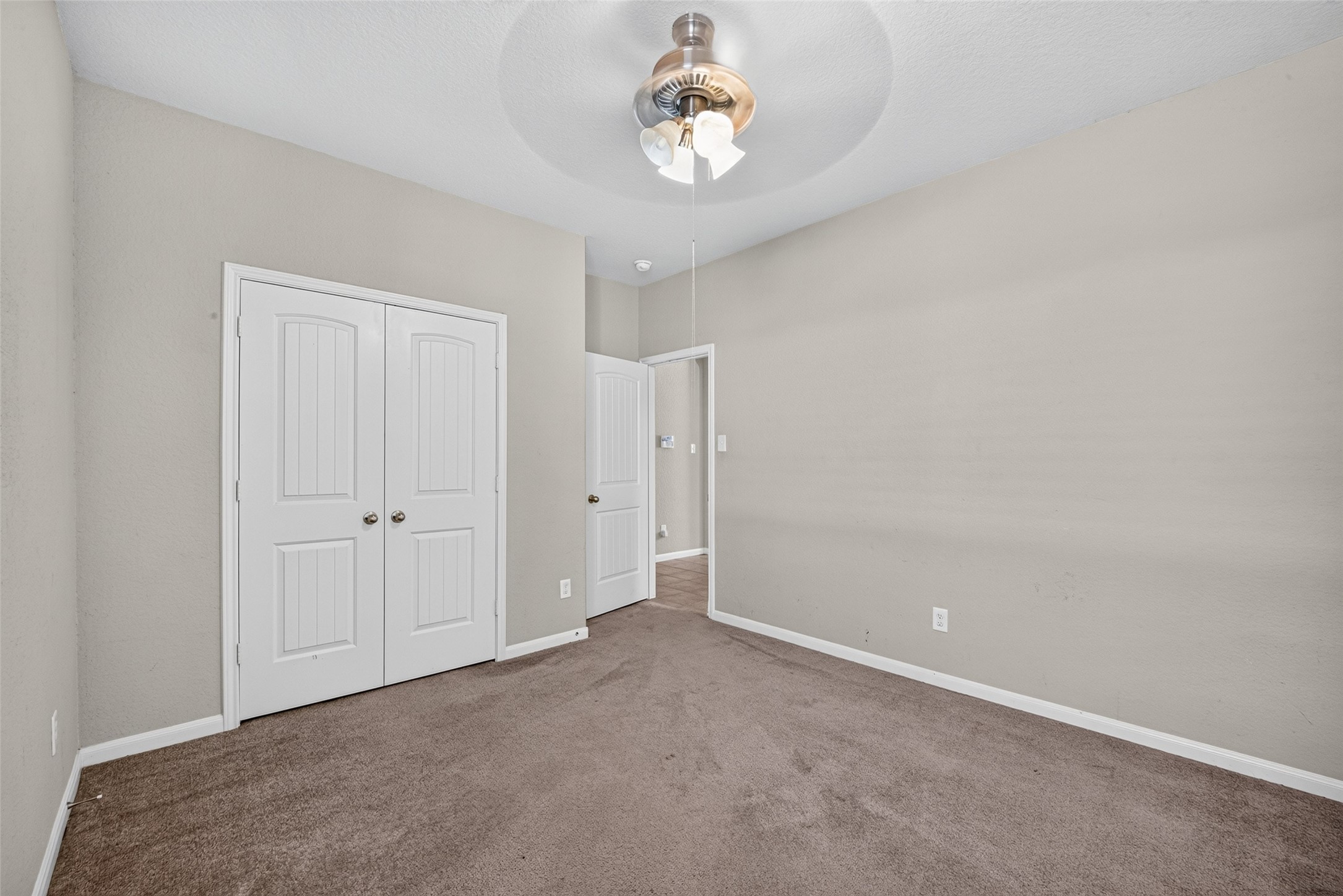 15723 Mountain Mist Trail Property Photo 27