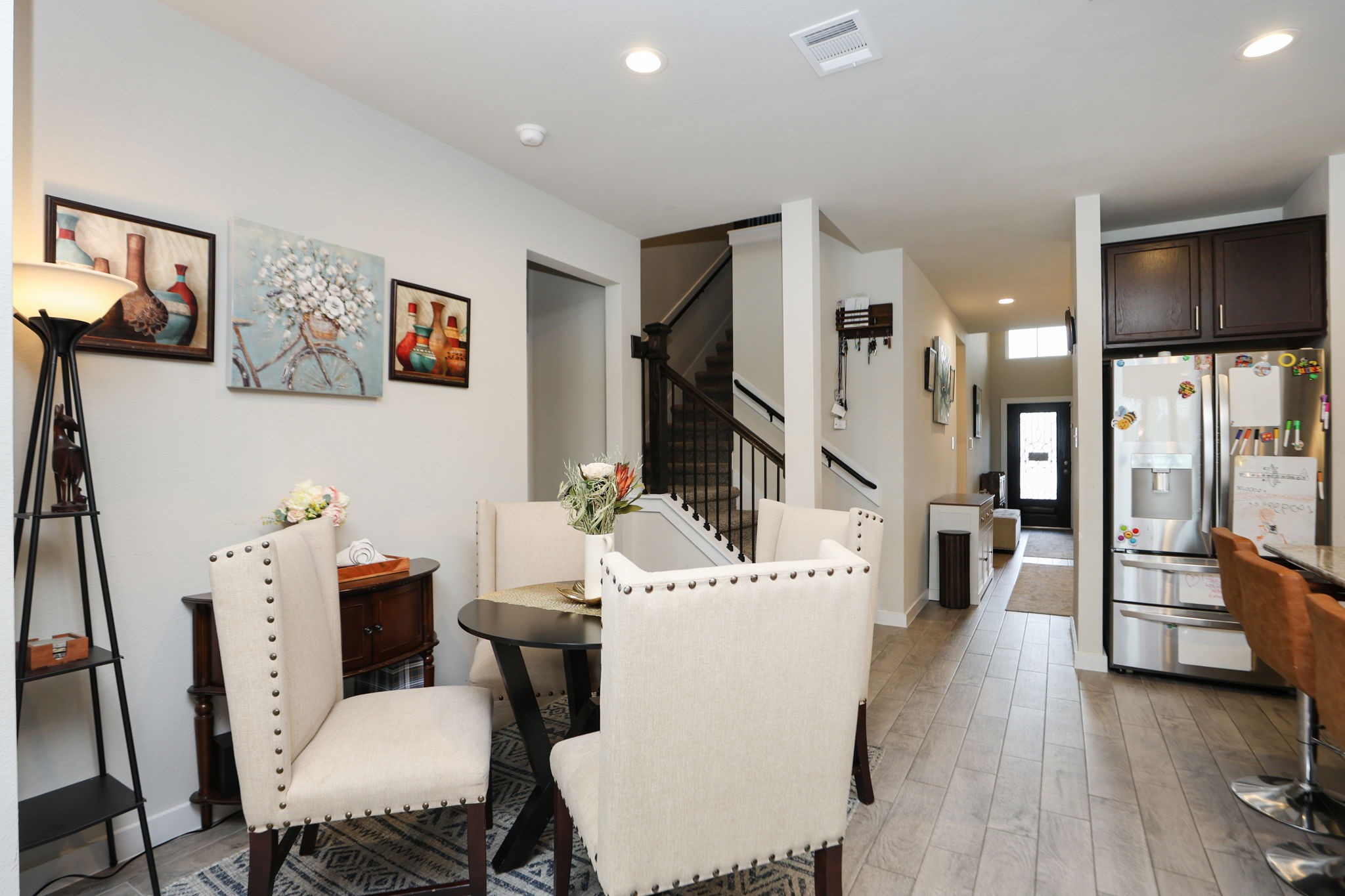 5511 Gothic Oak Drive Property Photo 6