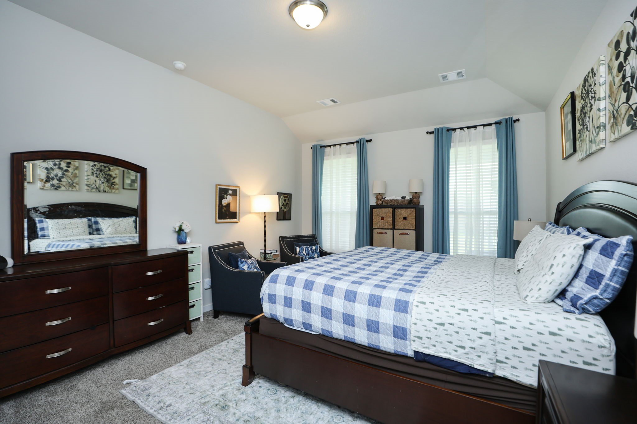 5511 Gothic Oak Drive Property Photo 9