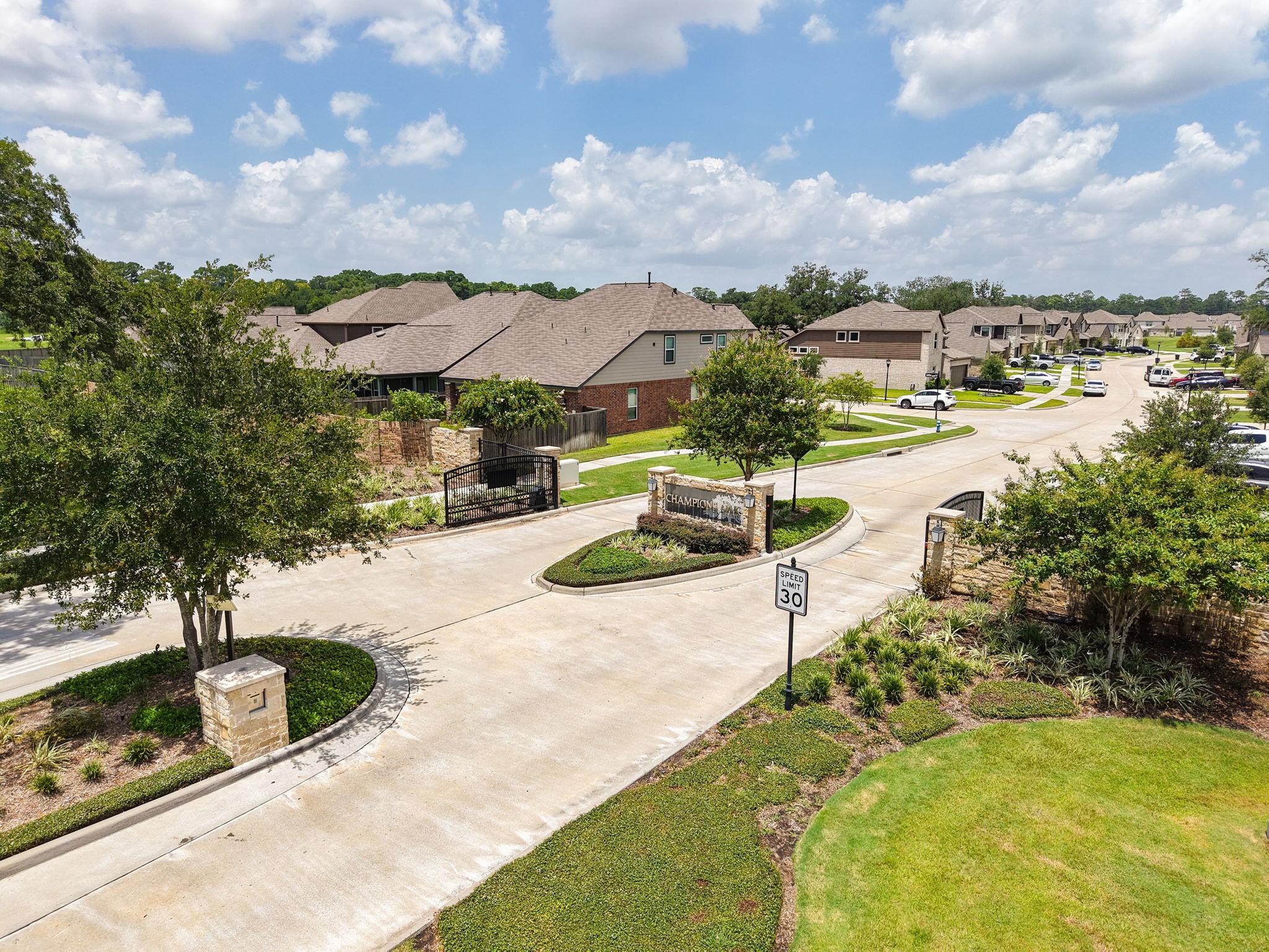 5511 Gothic Oak Drive Property Photo 25