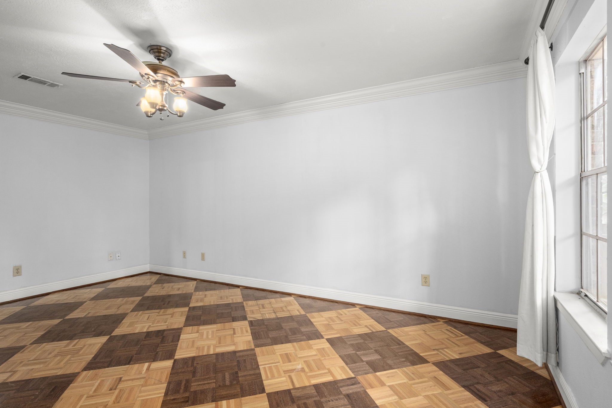 80 W Timberspire Court Property Photo 12