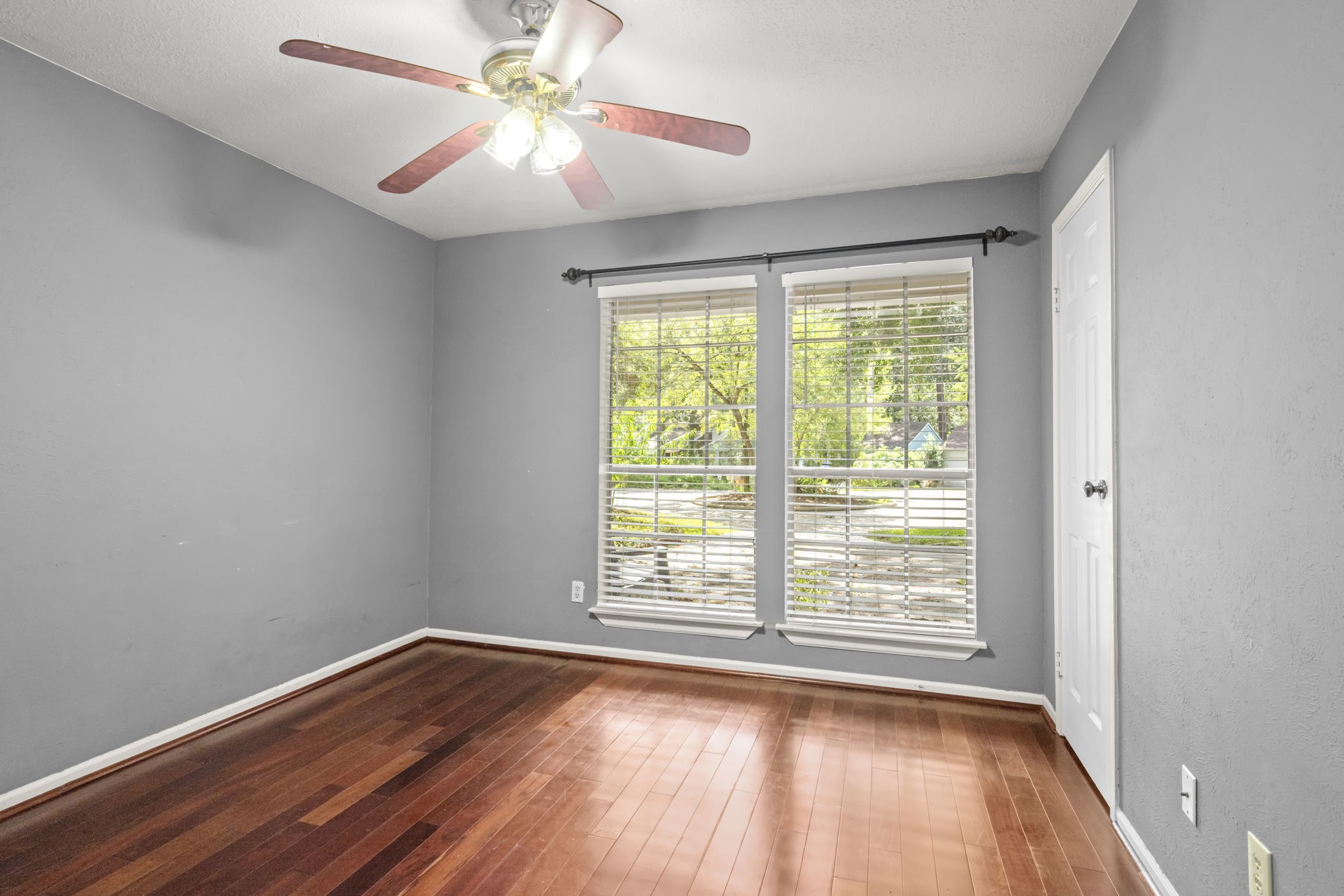 80 W Timberspire Court Property Photo 15