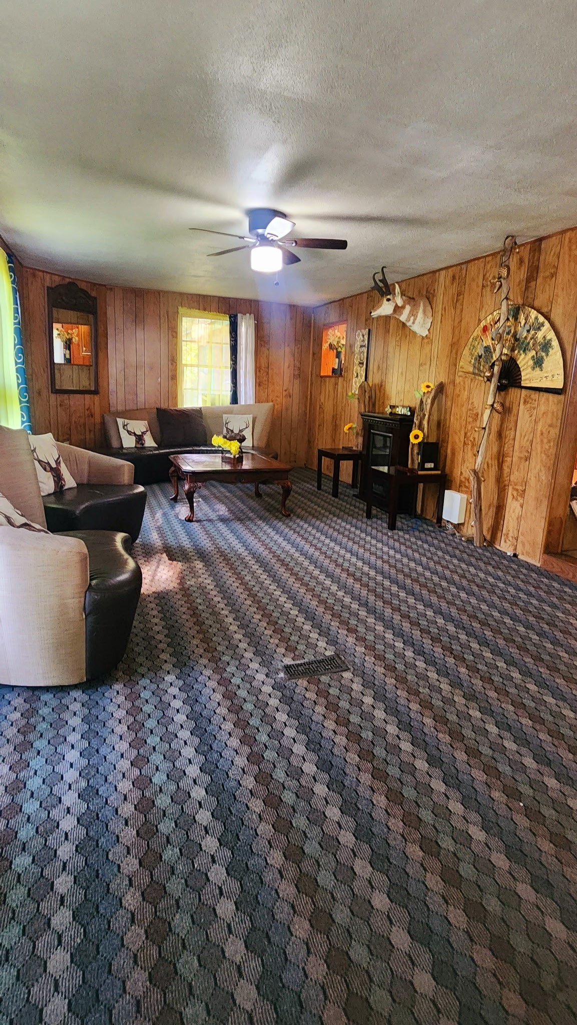465 Pecan Property Photo 3