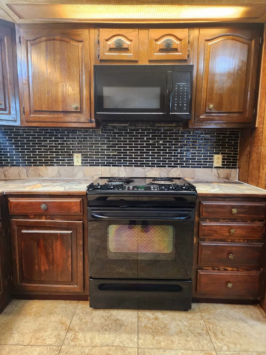 465 Pecan Property Photo 12