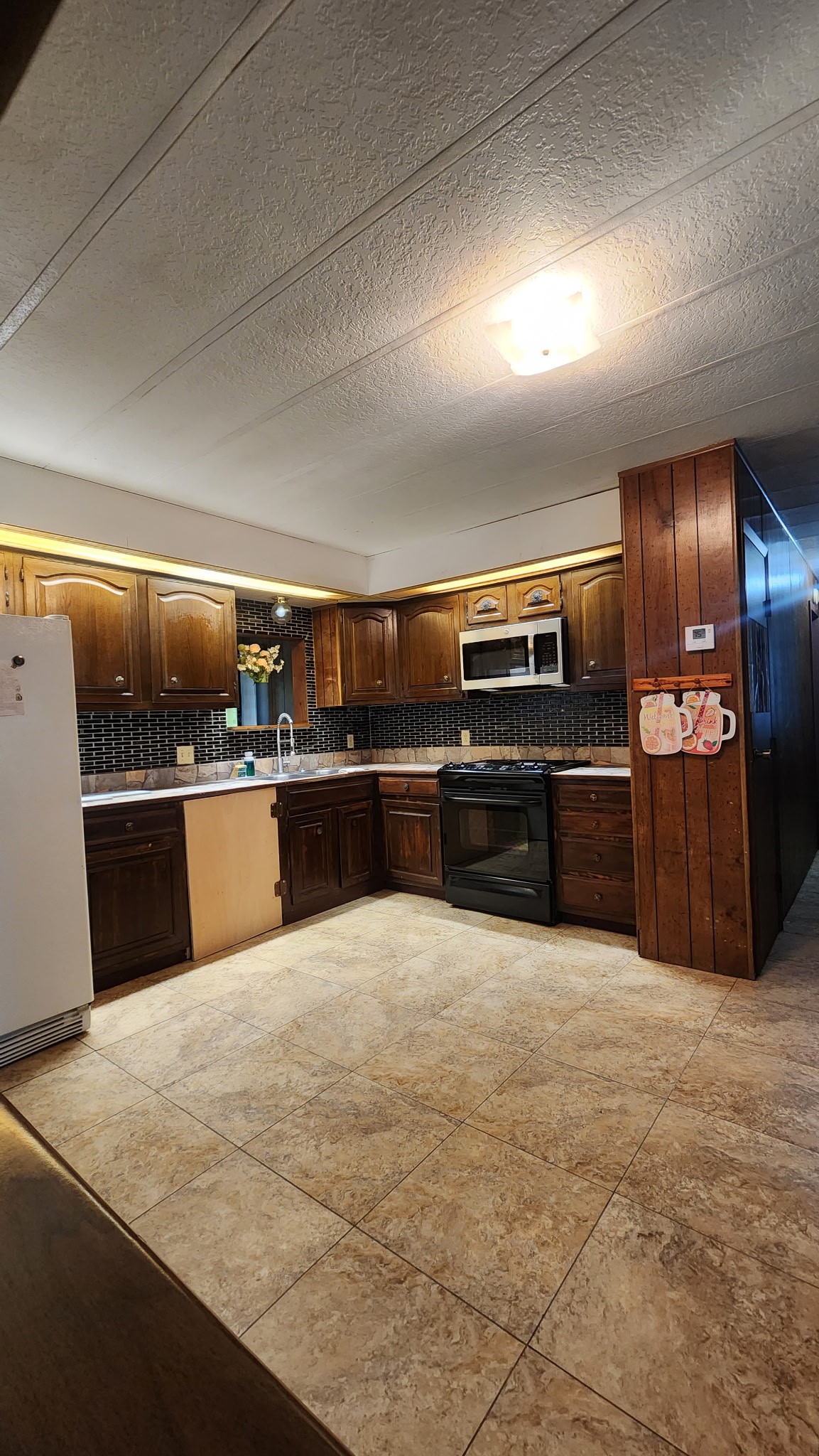 465 Pecan Property Photo 15