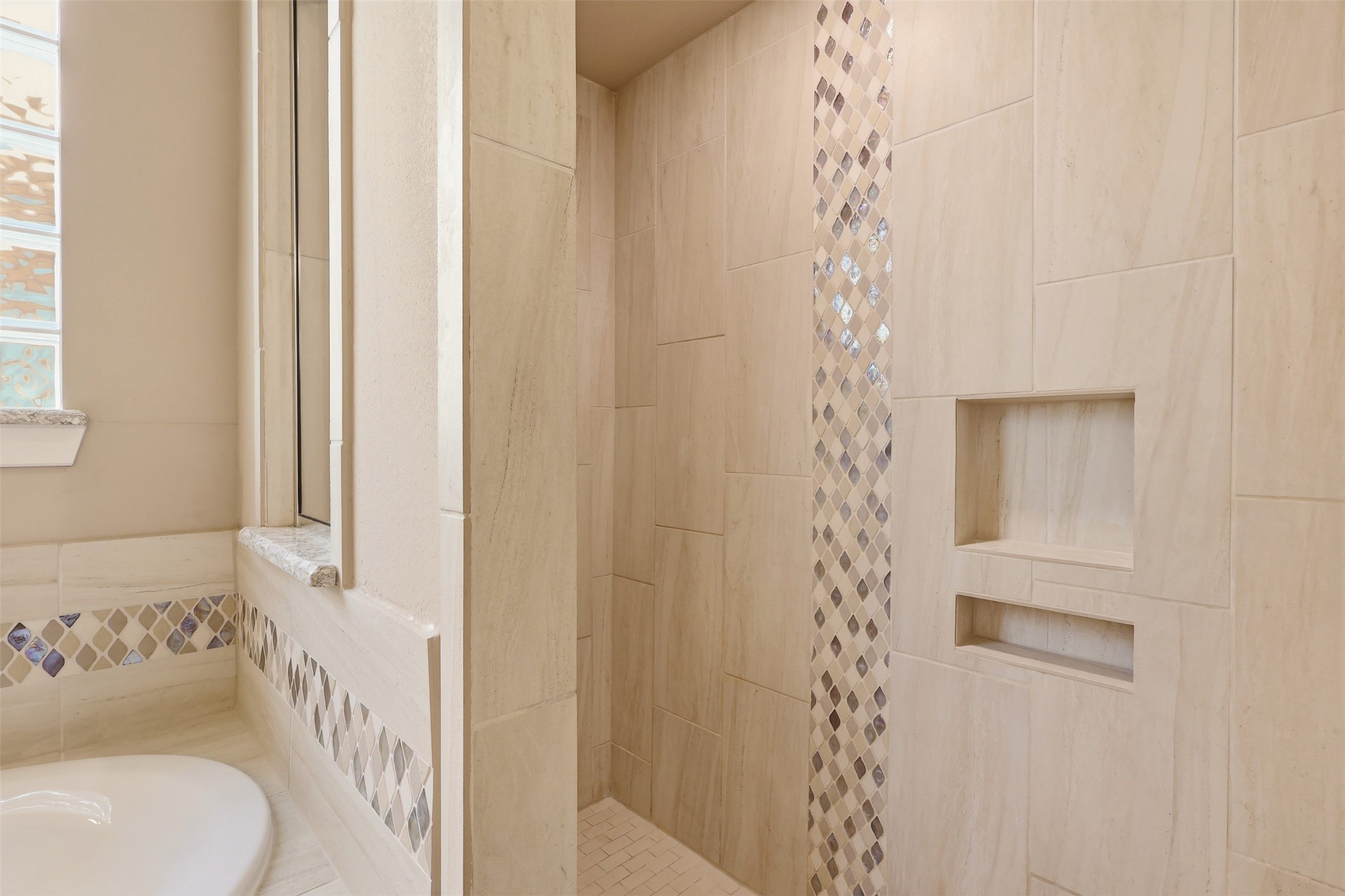 5107 Galahad Court Property Photo 16