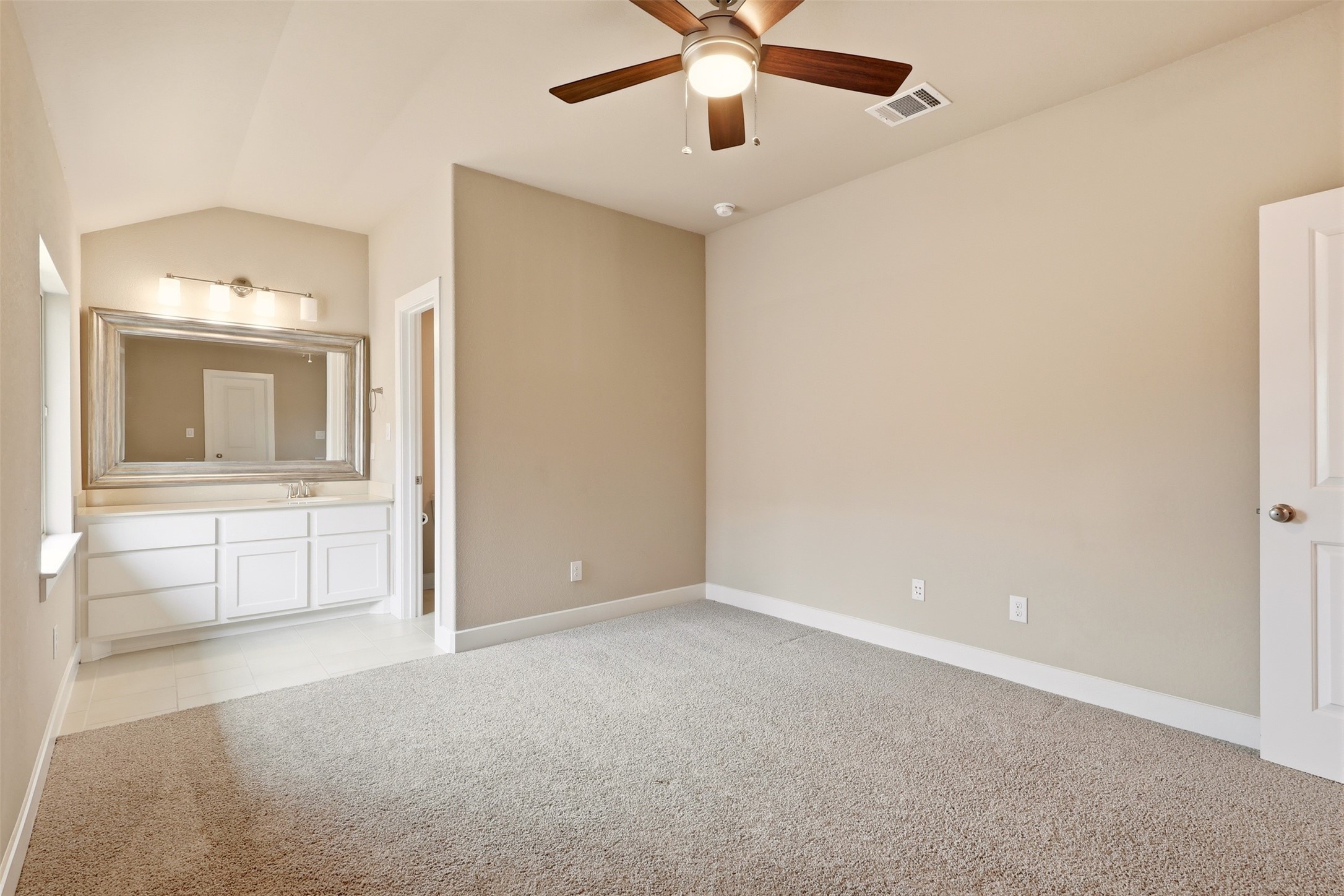 5107 Galahad Court Property Photo 23