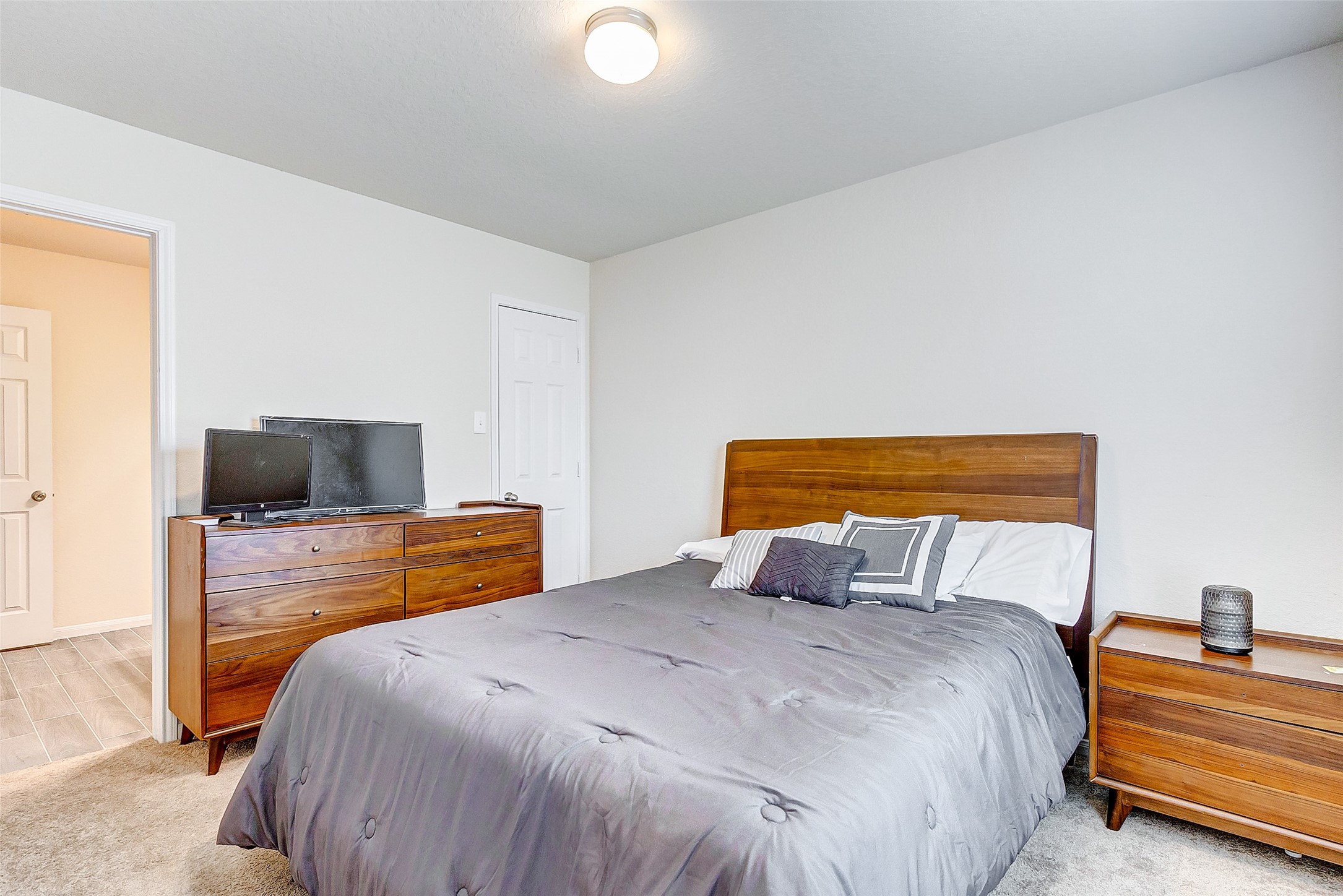 21219 Fox Hillside Way Property Photo 20
