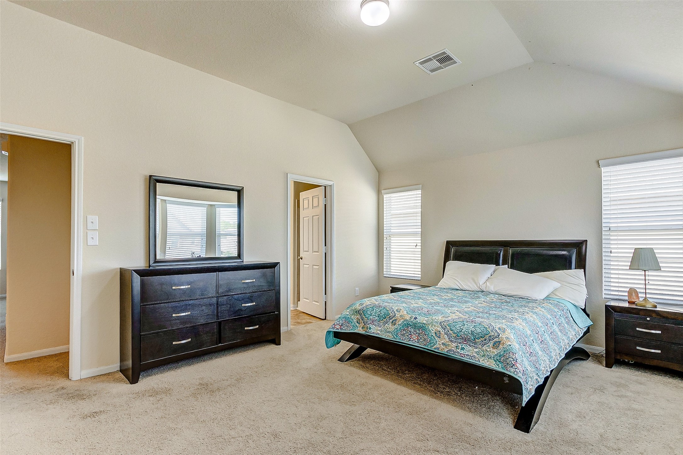 21219 Fox Hillside Way Property Photo 25