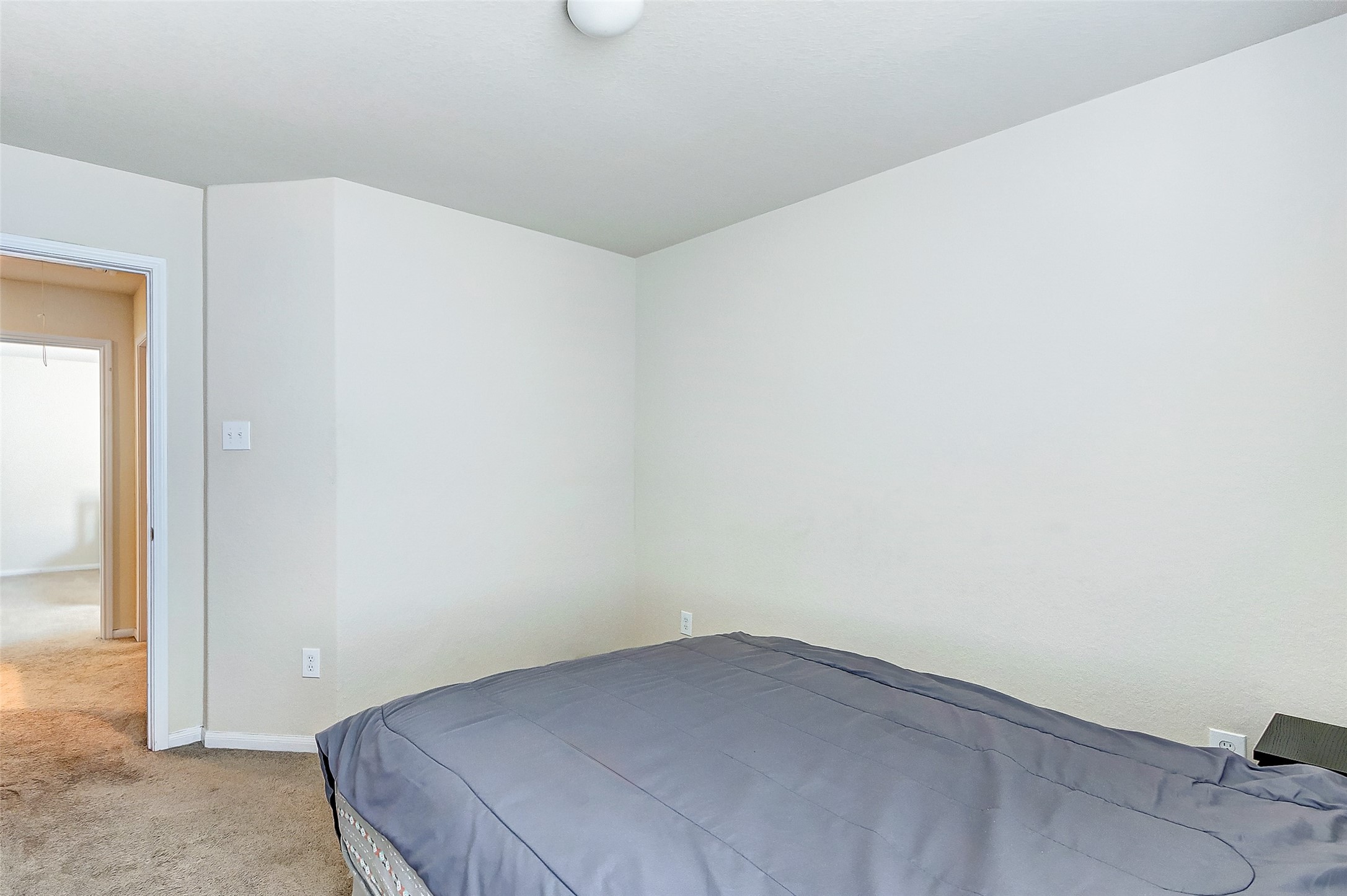 21219 Fox Hillside Way Property Photo 37