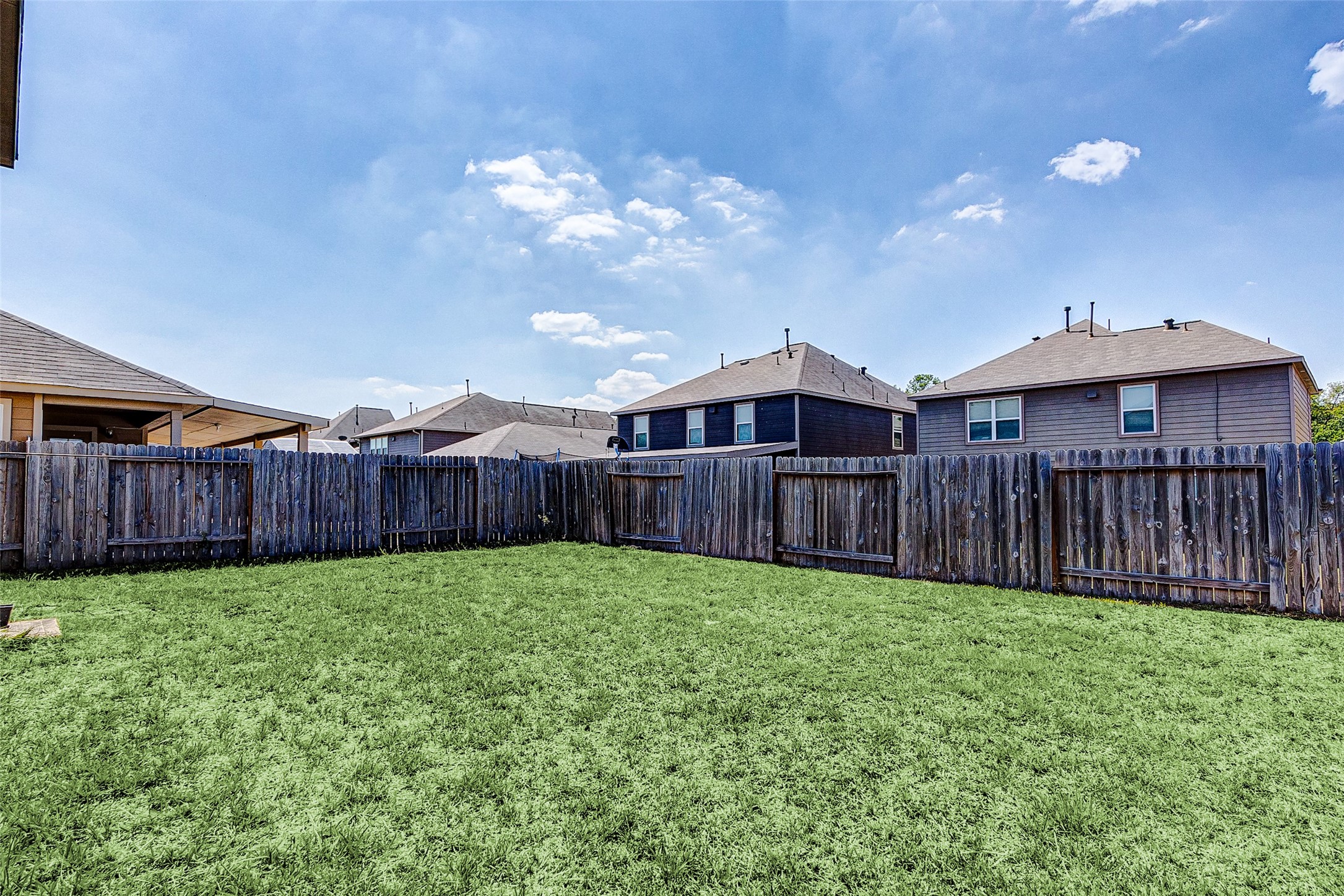 21219 Fox Hillside Way Property Photo 38