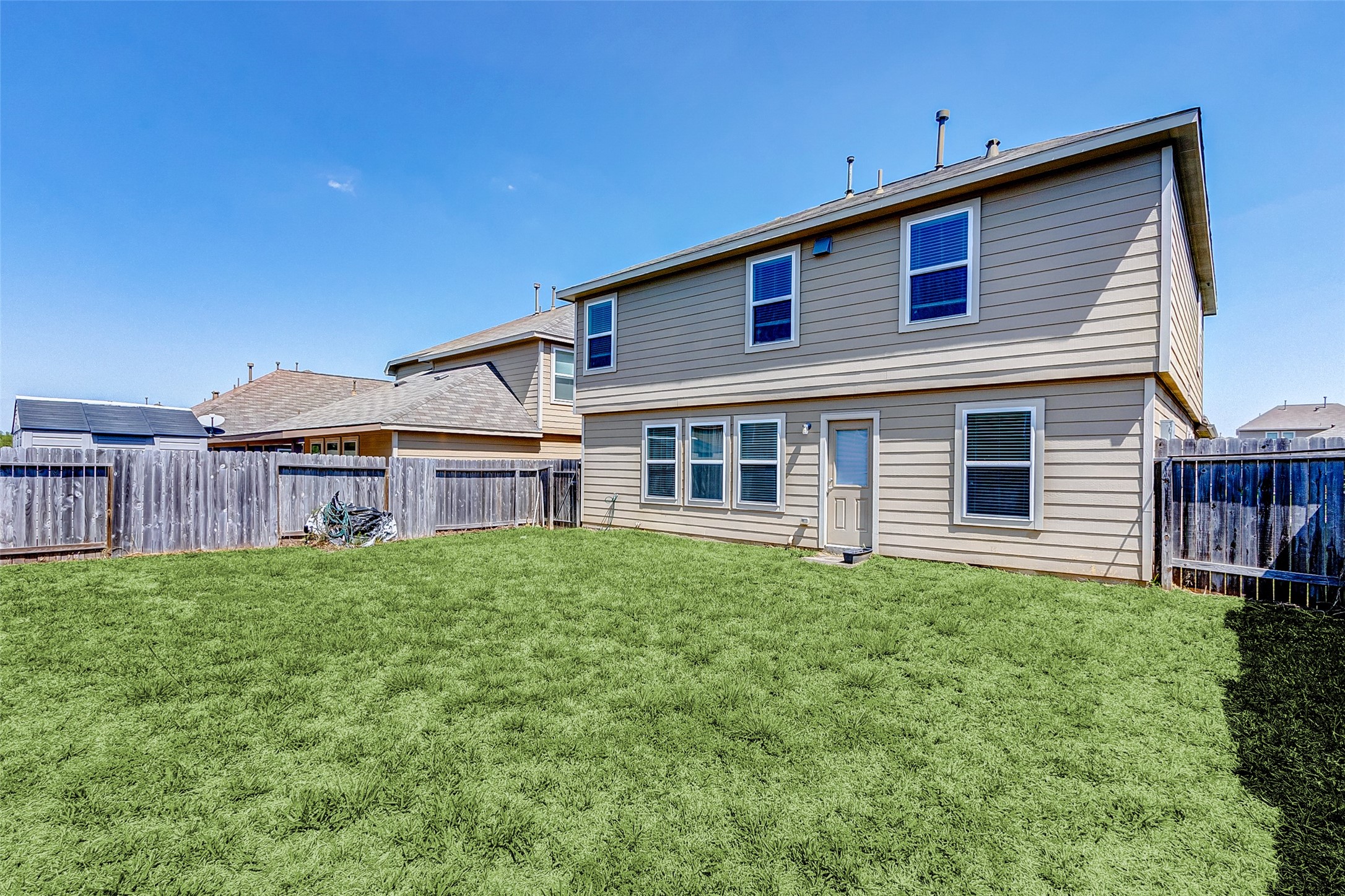 21219 Fox Hillside Way Property Photo 41