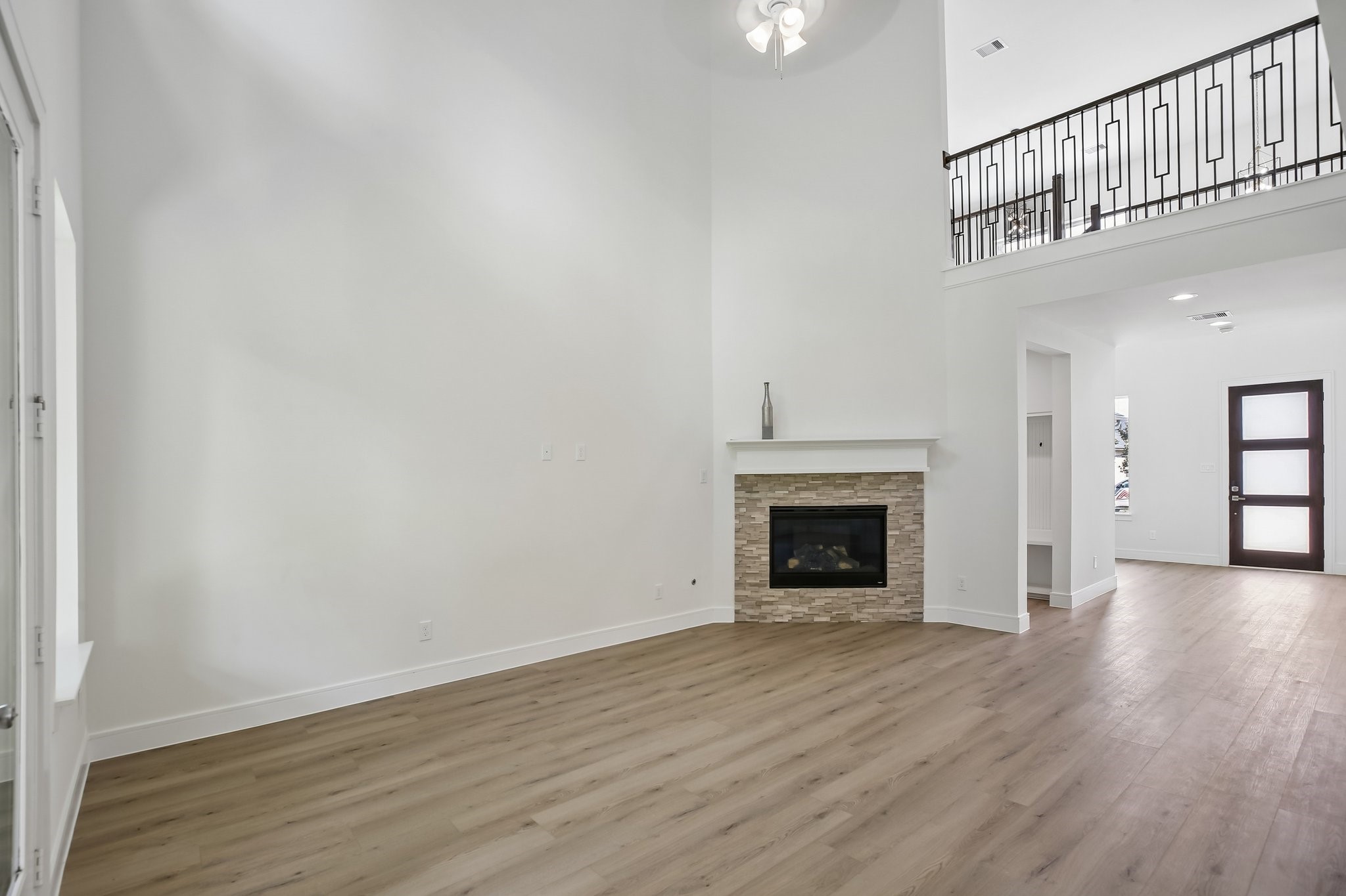 205 Wyndemere Drive Property Photo 10