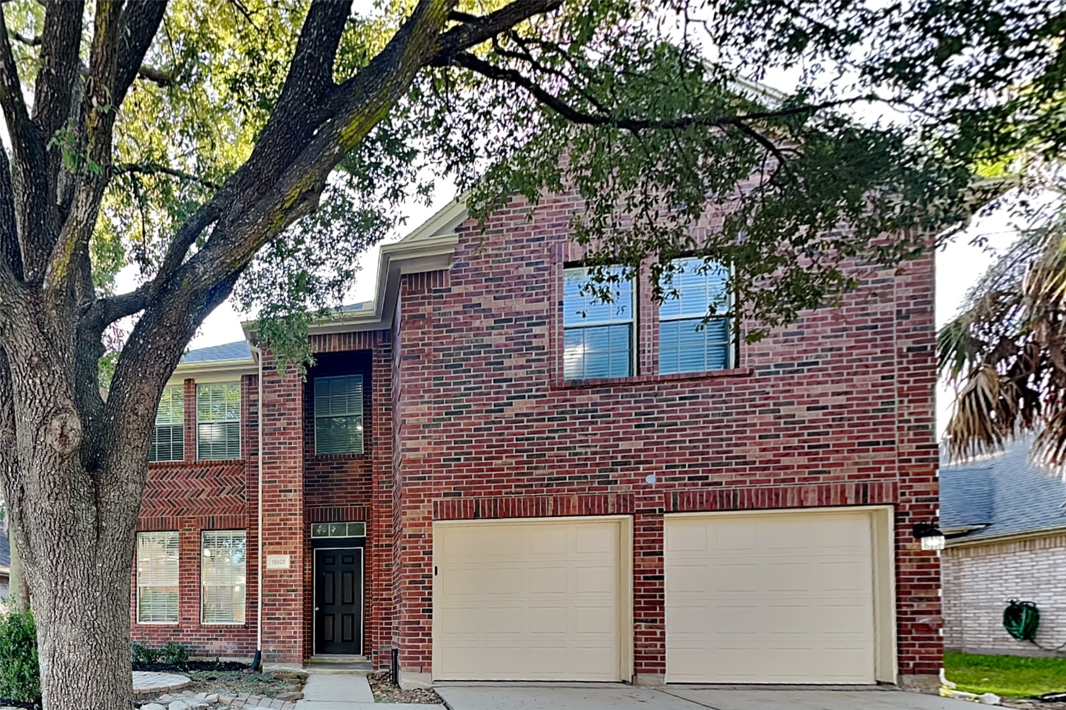 18802 Atascocita Forest Drive Property Photo 1
