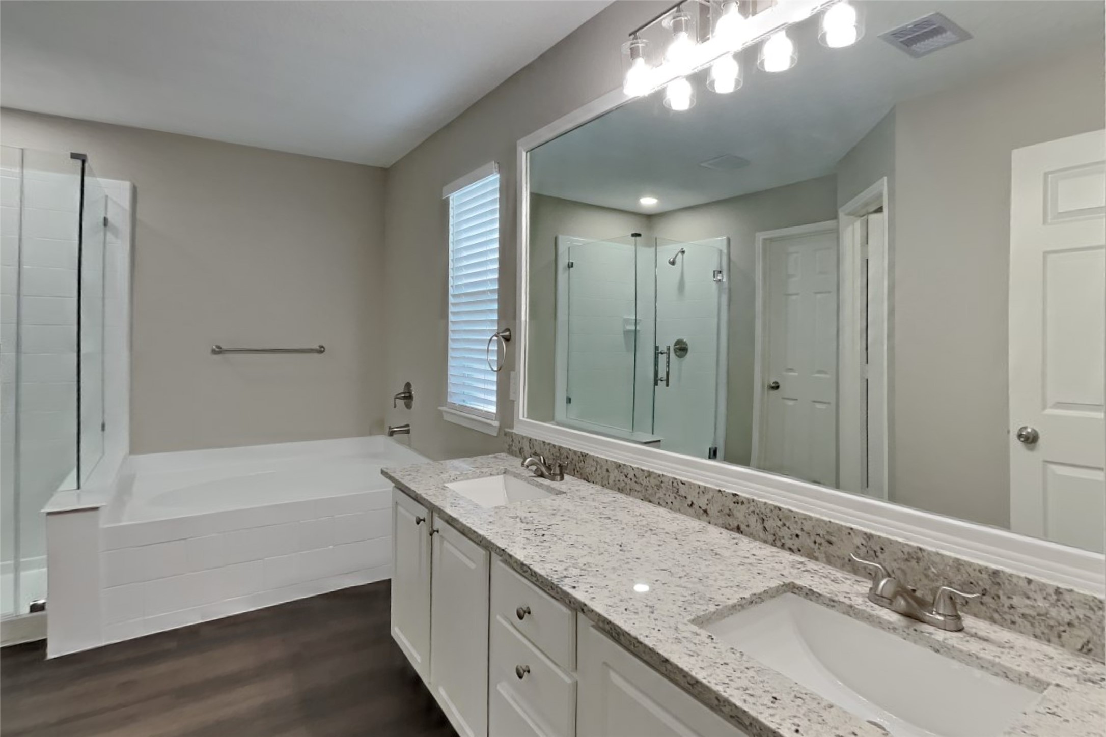 18802 Atascocita Forest Drive Property Photo 10