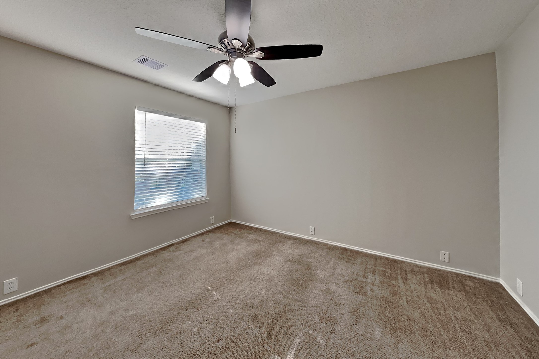 18802 Atascocita Forest Drive Property Photo 13