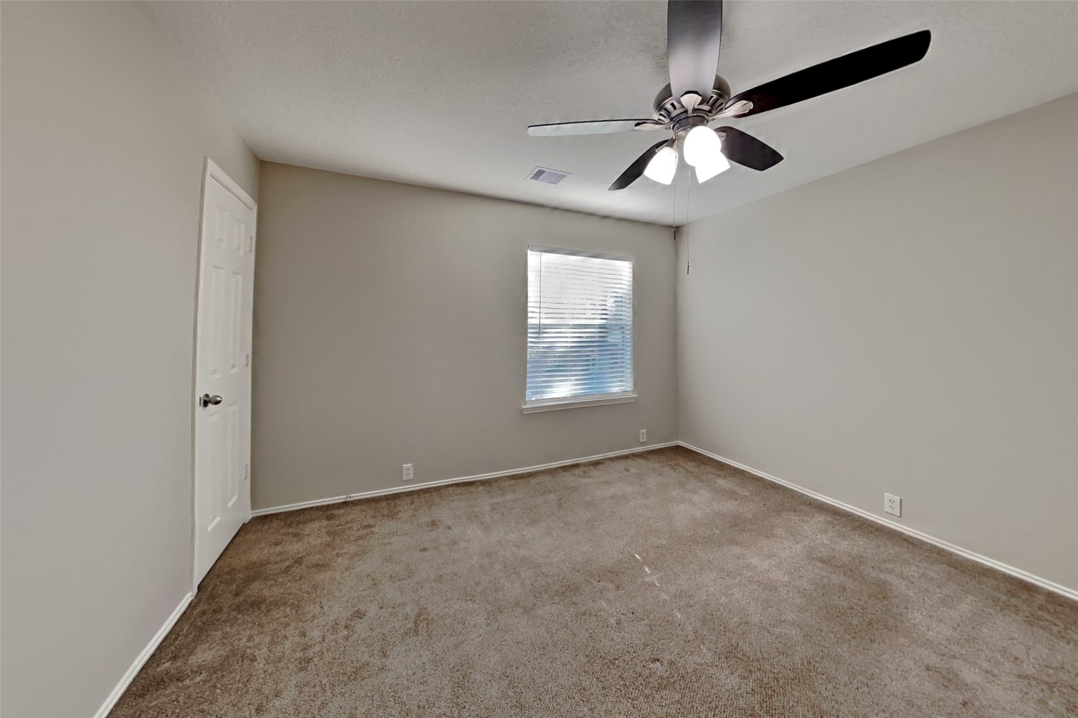 18802 Atascocita Forest Drive Property Photo 14