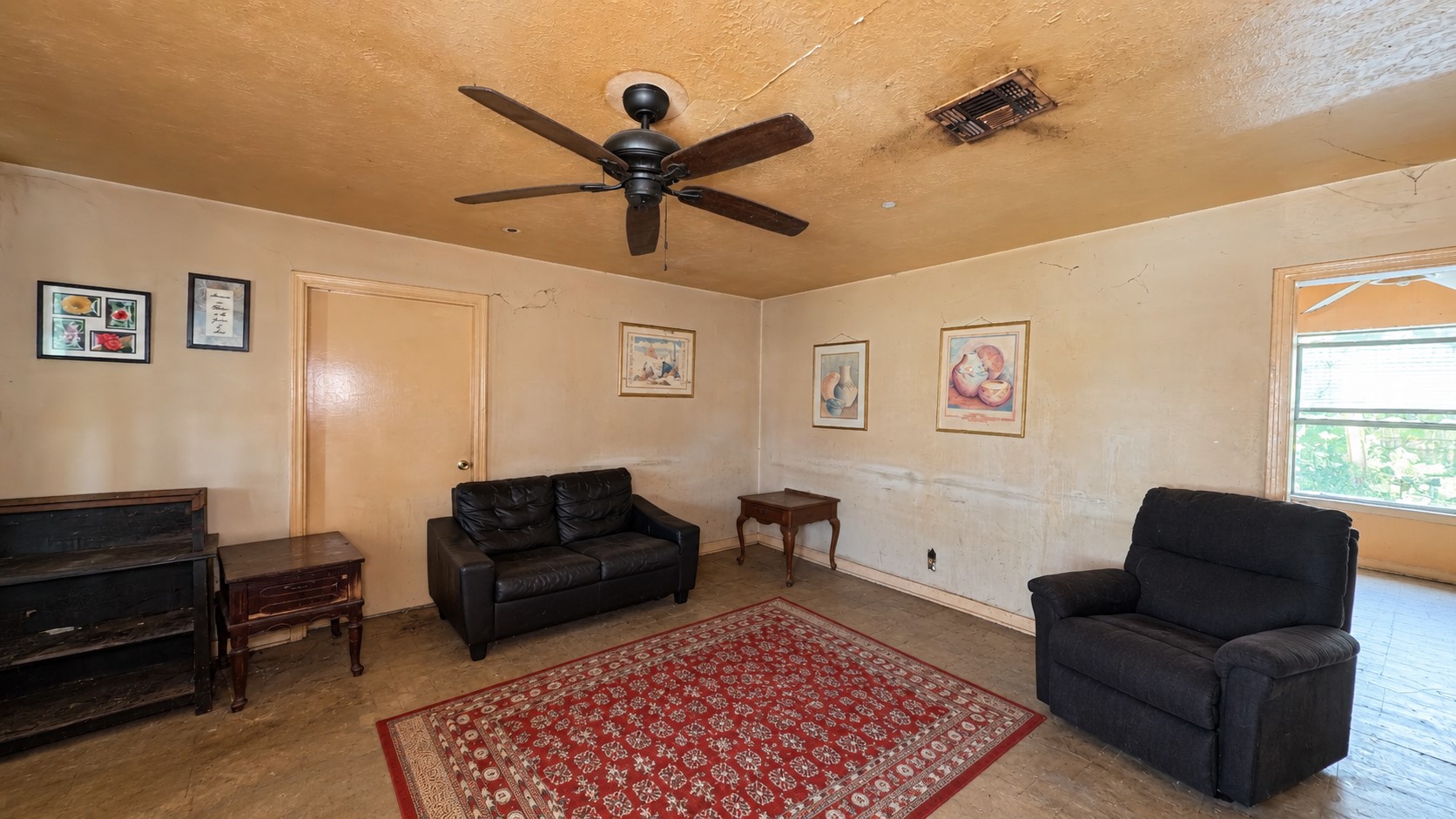 508 Burke Road Property Photo 3