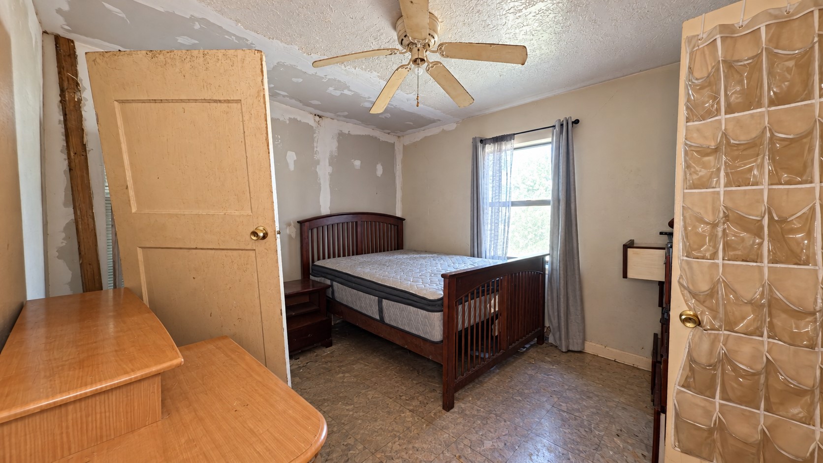 508 Burke Road Property Photo 6