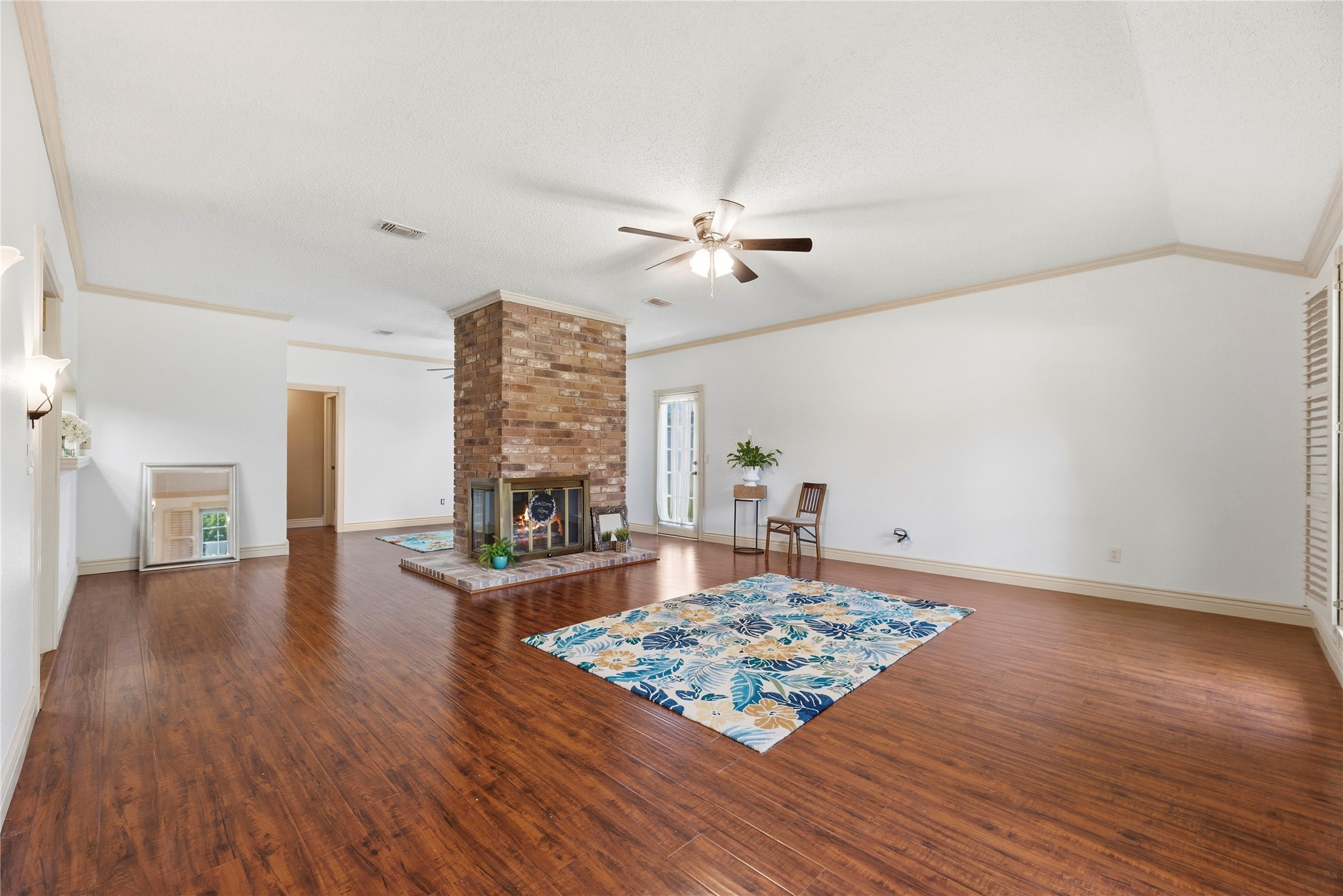 3323 Autumn Bridge Lane Property Photo 9