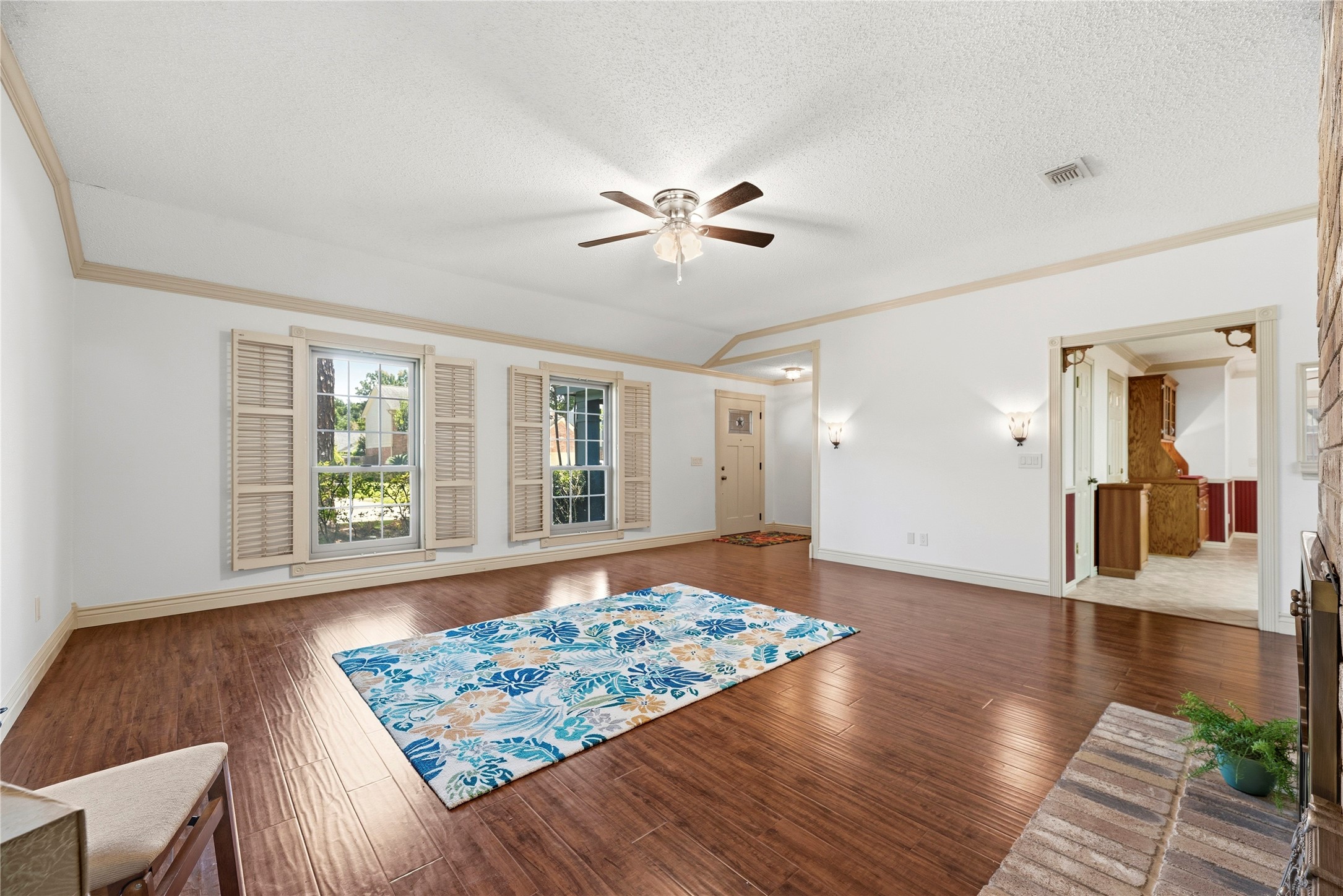 3323 Autumn Bridge Lane Property Photo 14