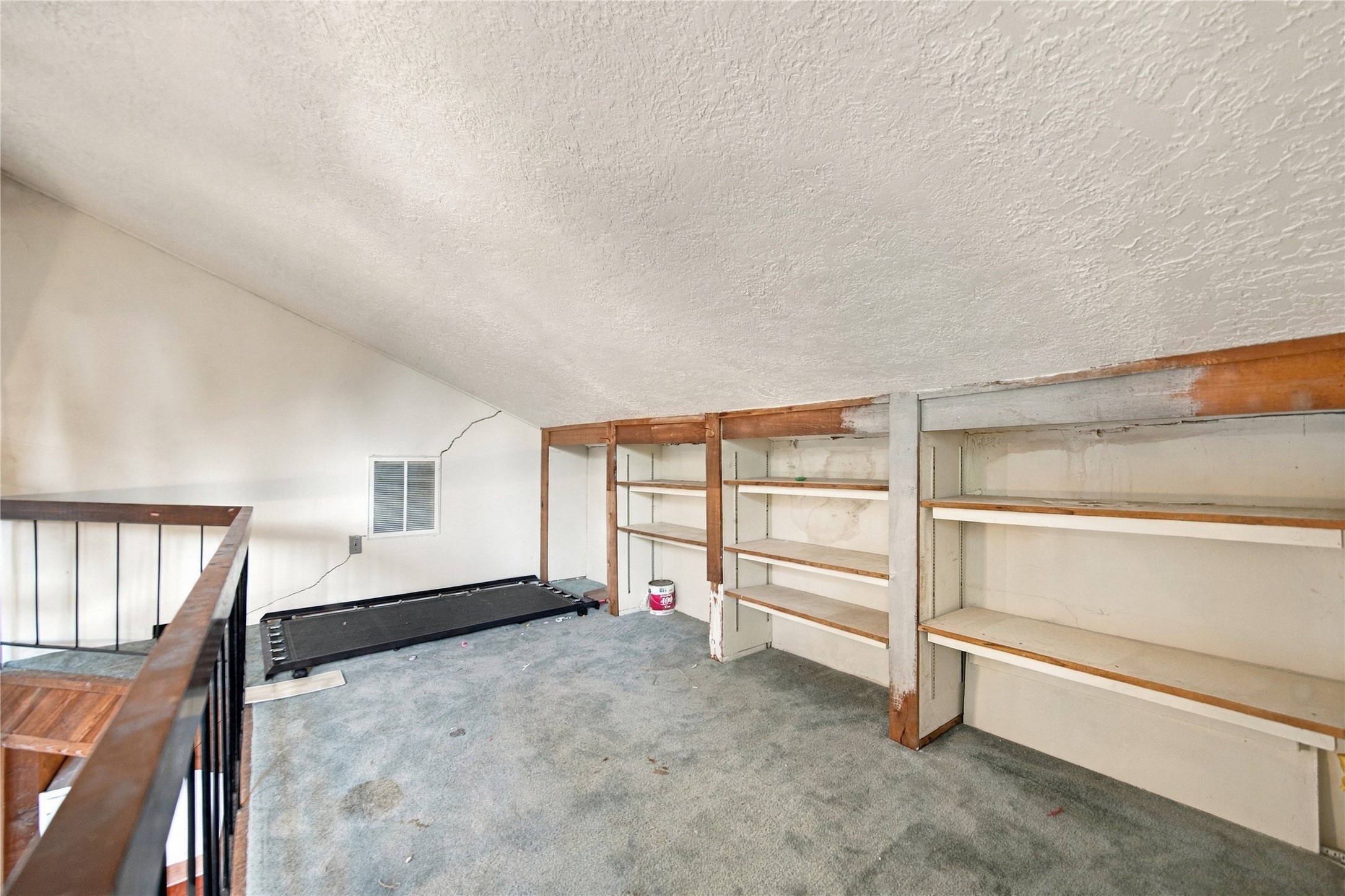 606 Meadow Knoll Drive Property Photo 19