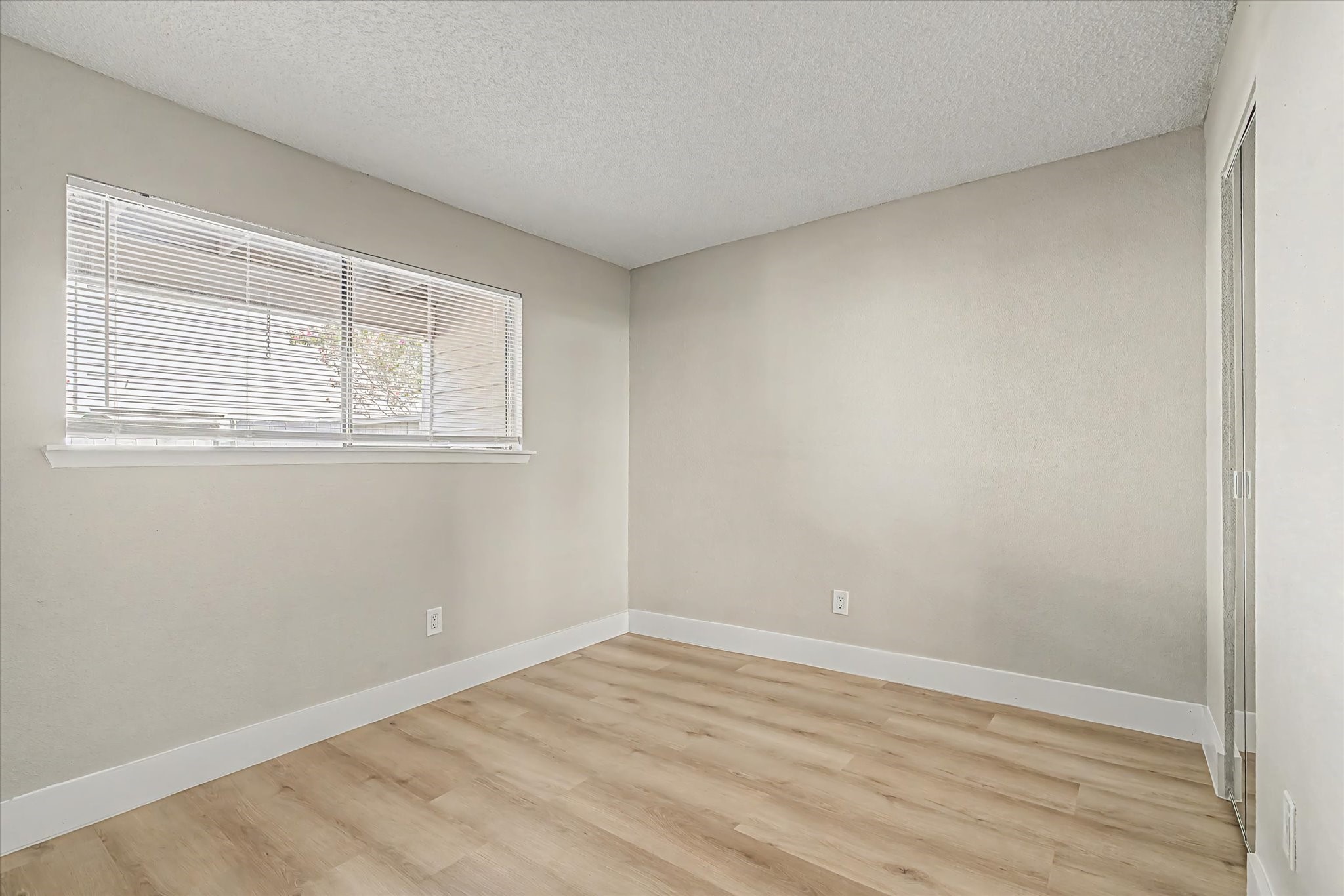 9552 Windswept Lane 9552 Property Photo 15