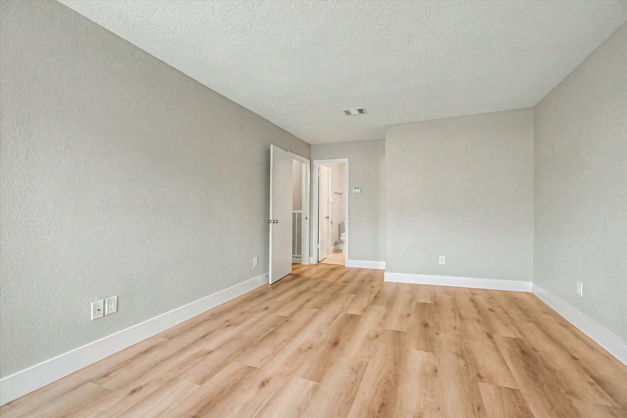 9552 Windswept Lane 9552 Property Photo 24
