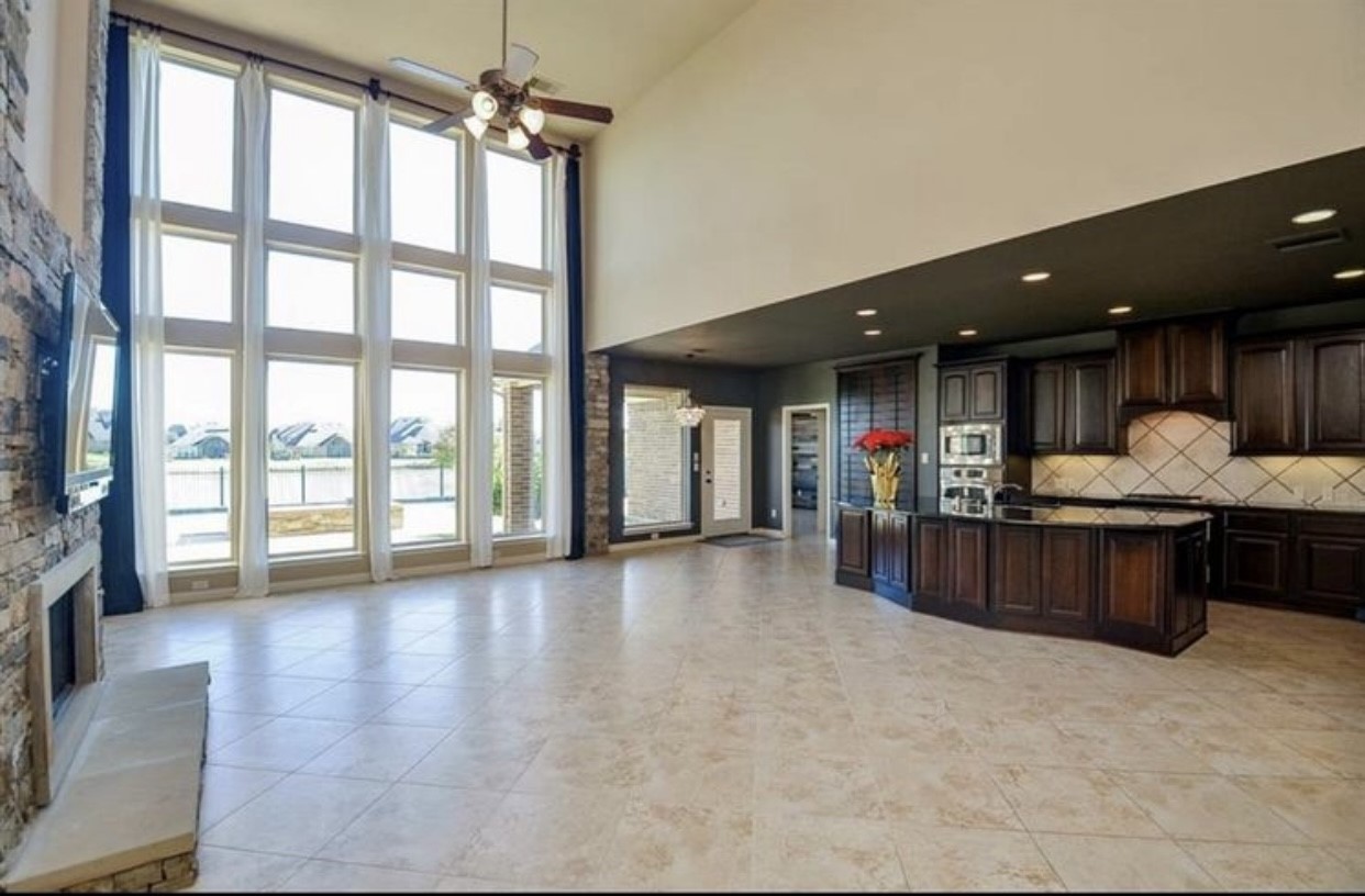2703 Bonnie Bray Dr Drive Property Photo 12