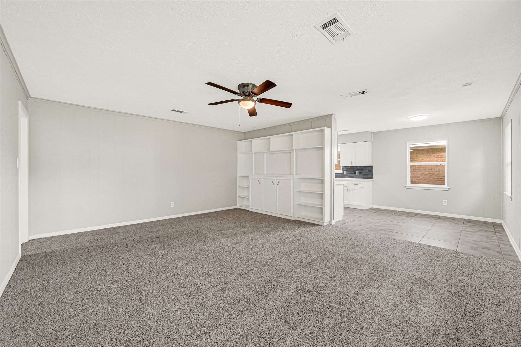 231 Ravenhead Drive Property Photo 10