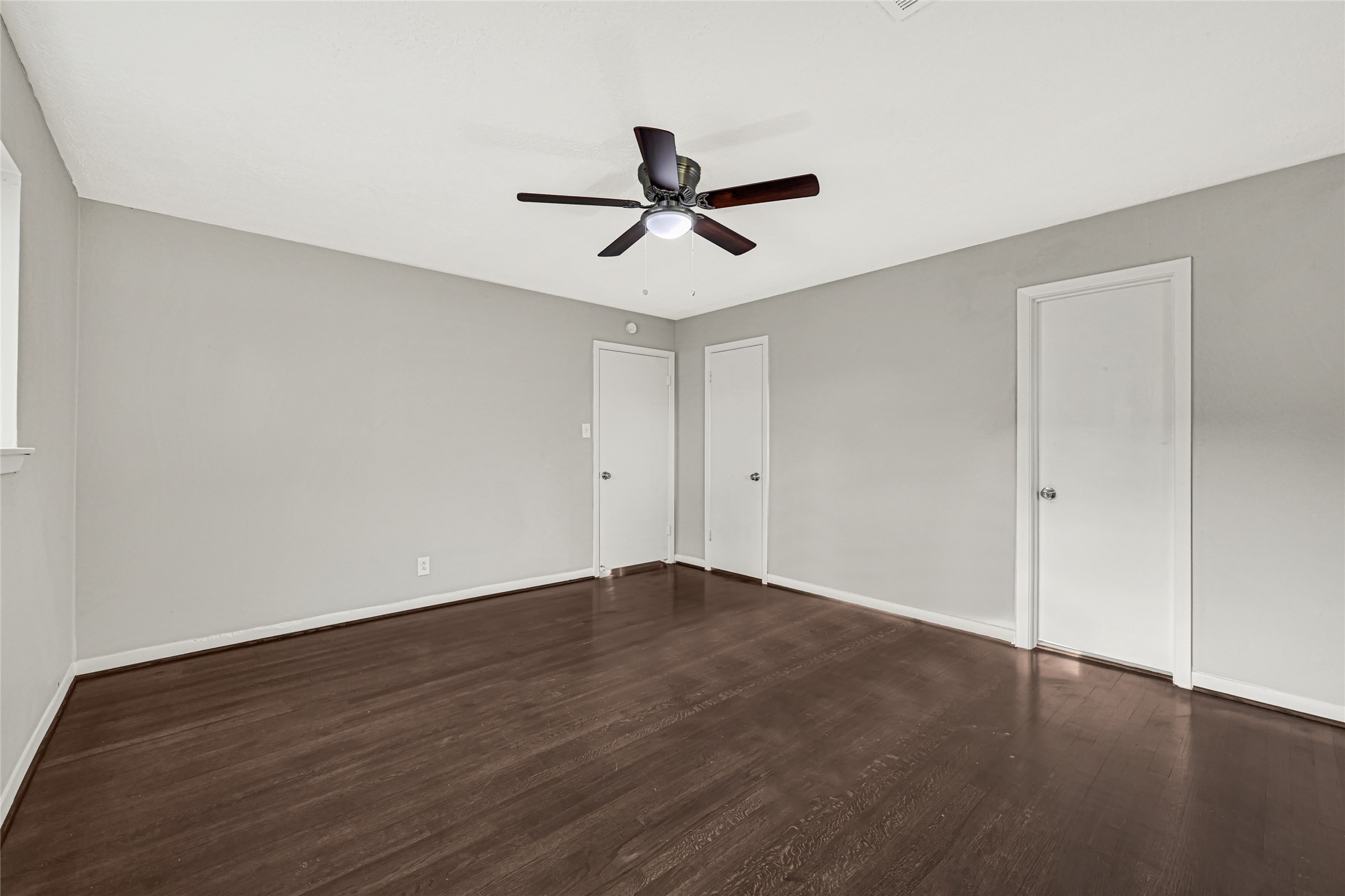 231 Ravenhead Drive Property Photo 21