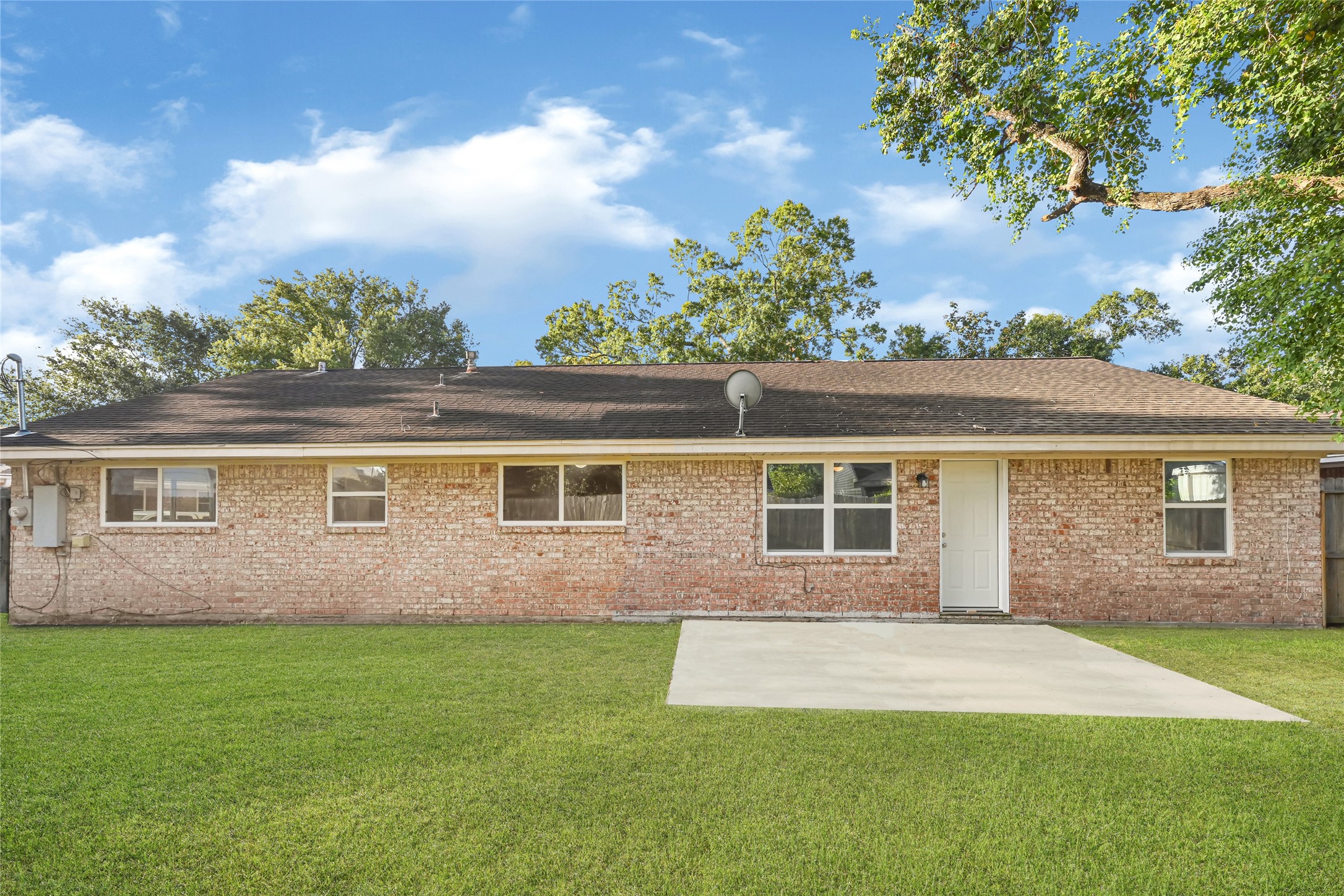 231 Ravenhead Drive Property Photo 25