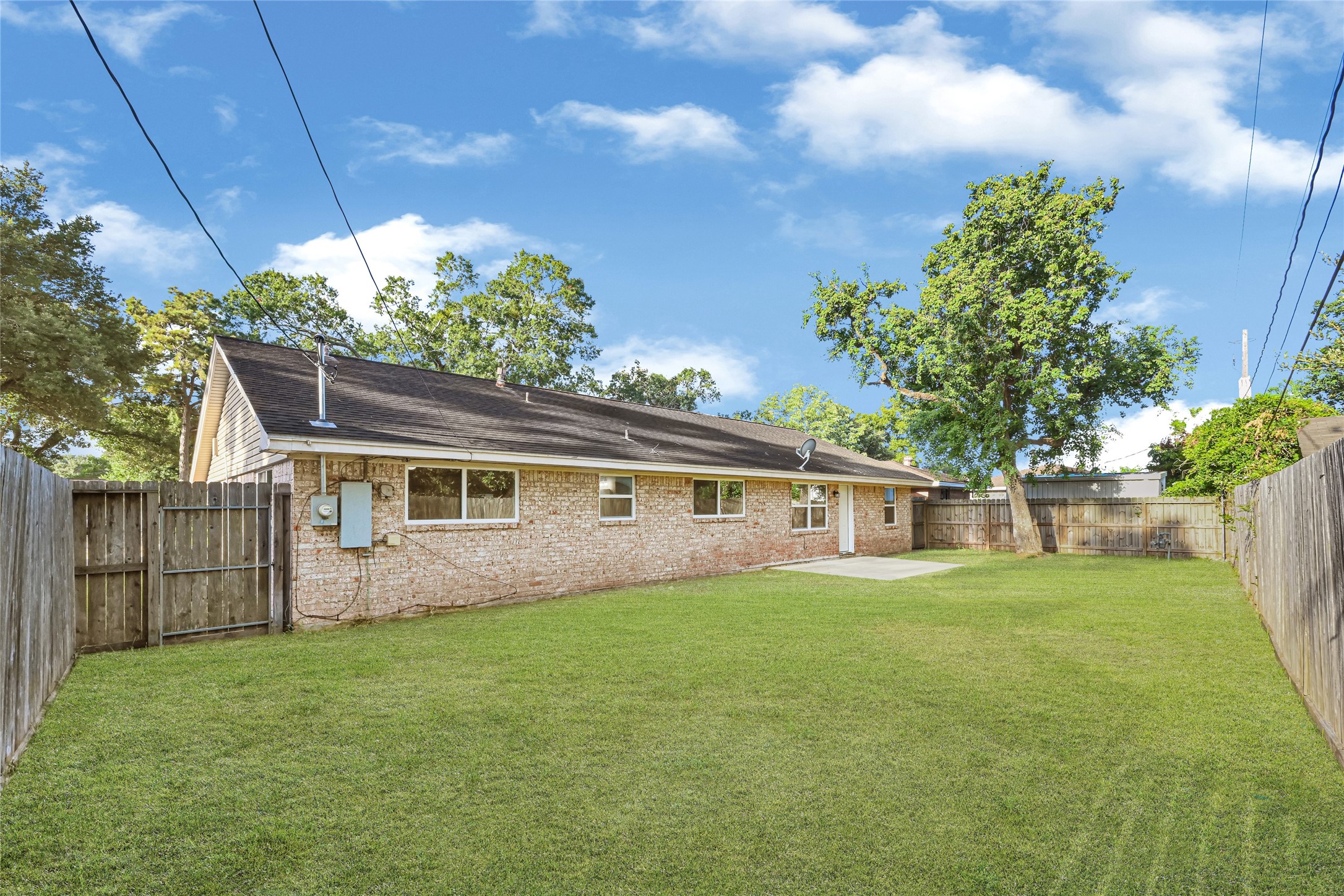 231 Ravenhead Drive Property Photo 26
