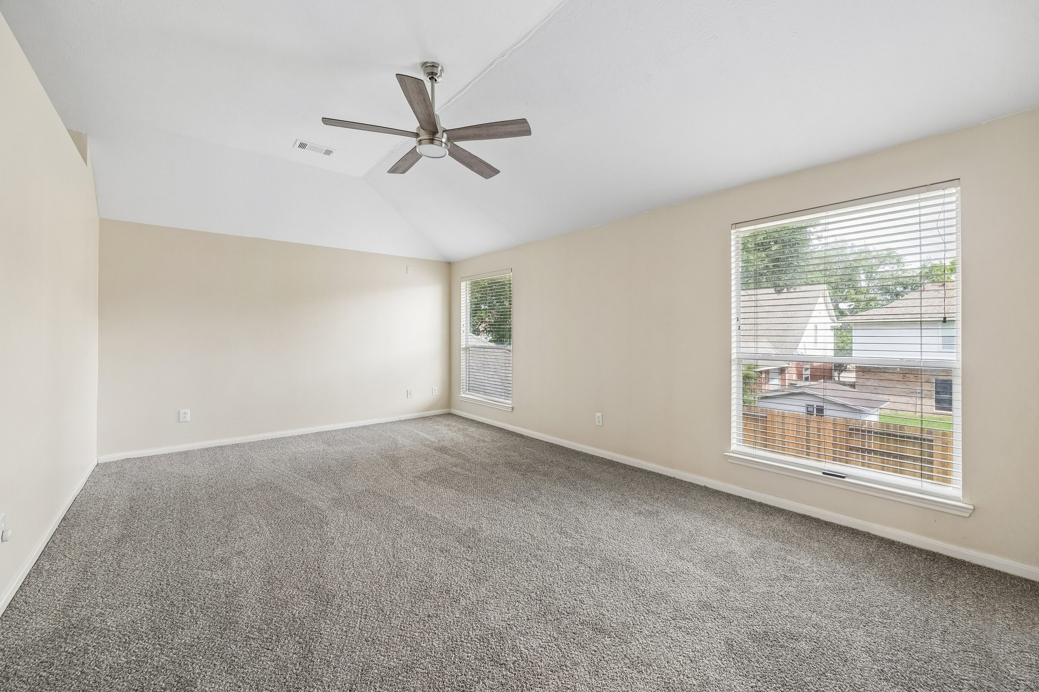 18502 Mill Path Court Property Photo 20