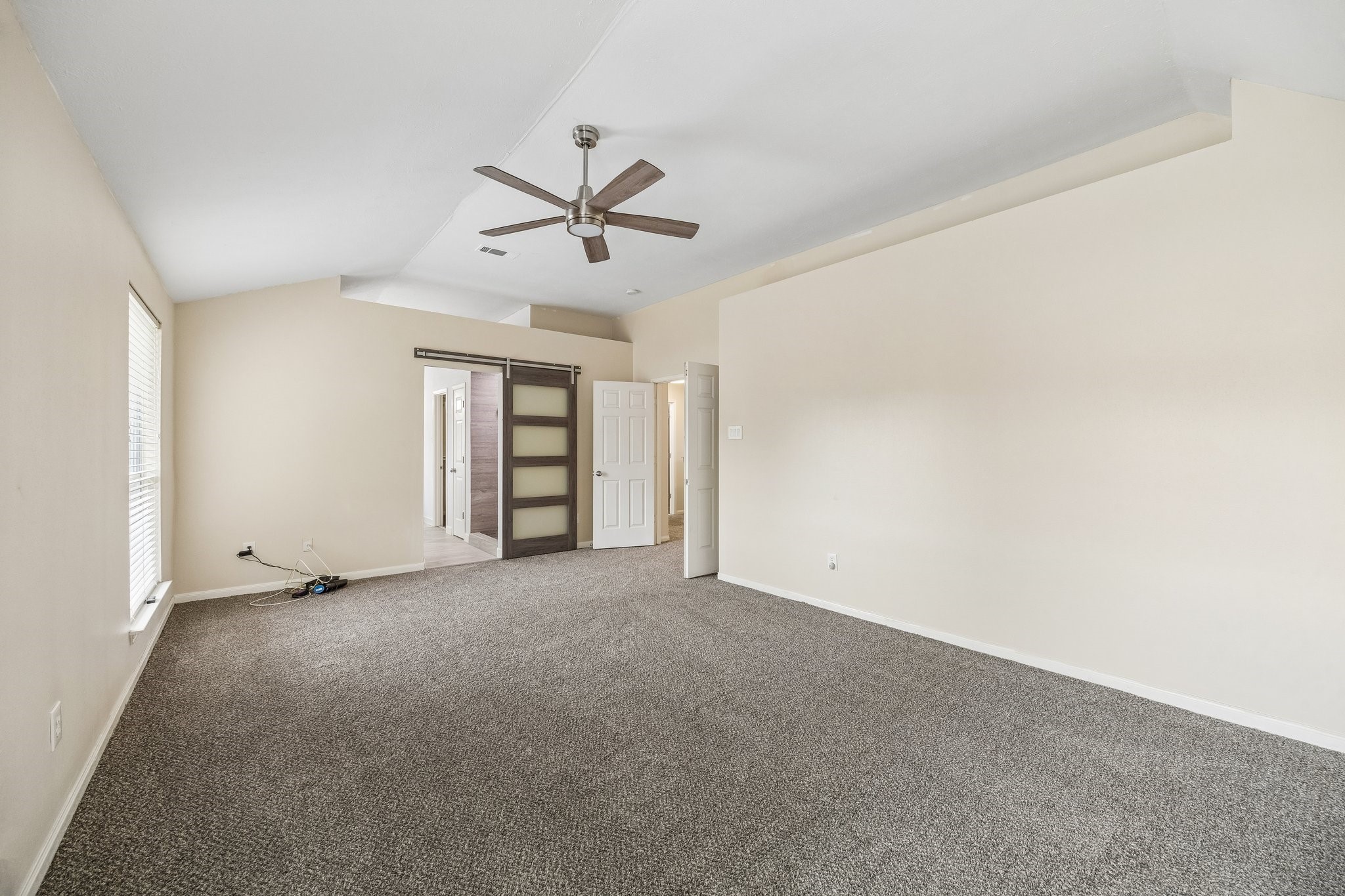 18502 Mill Path Court Property Photo 21