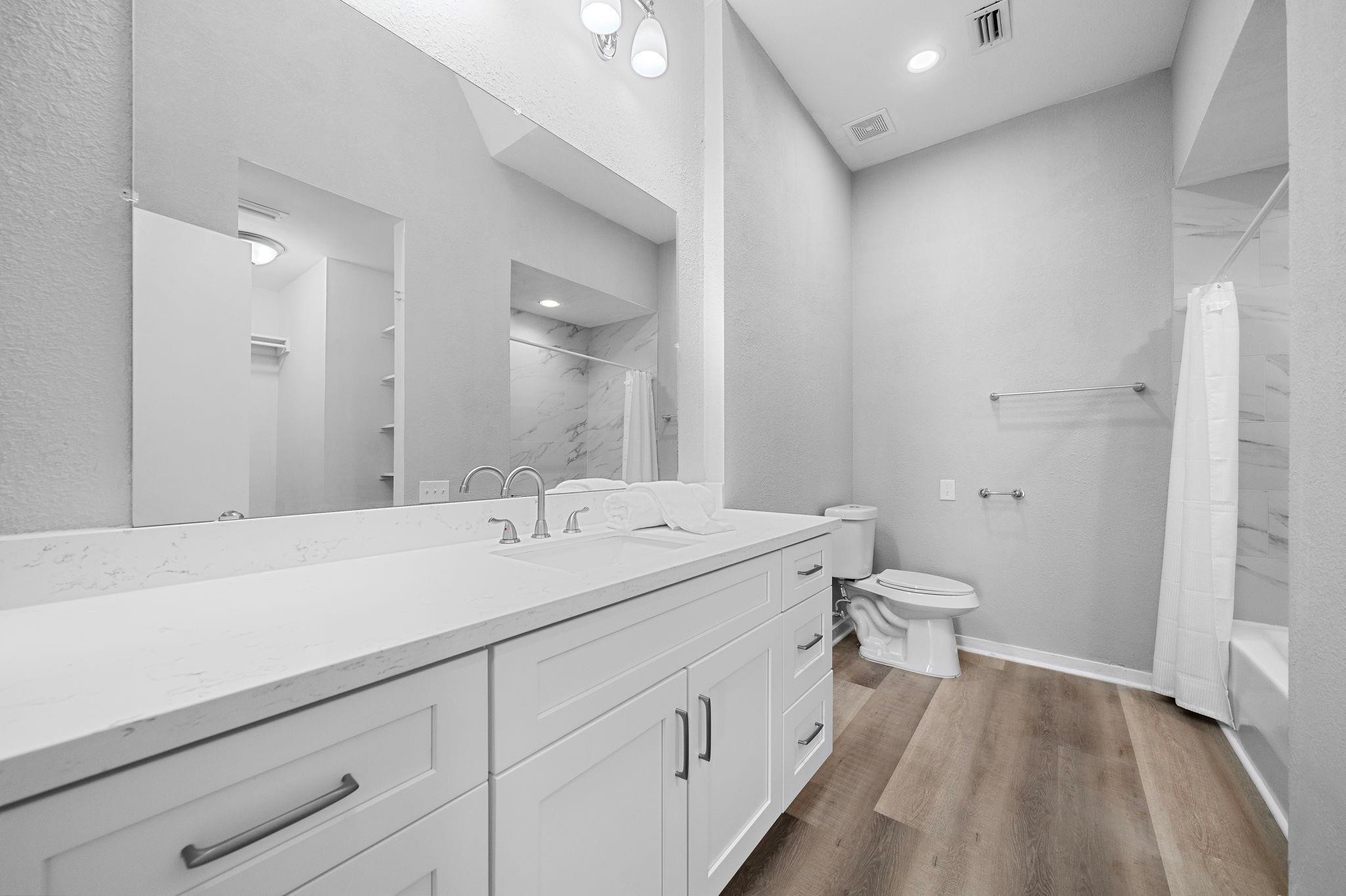 2922 Bering Drive Property Photo 15