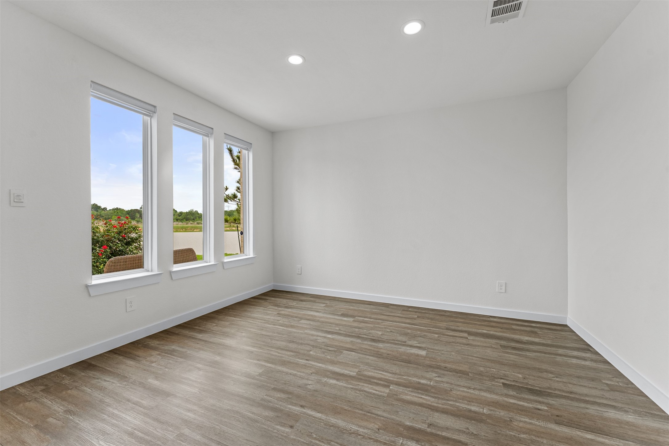 22503 Modica Rift Lane Property Photo 6