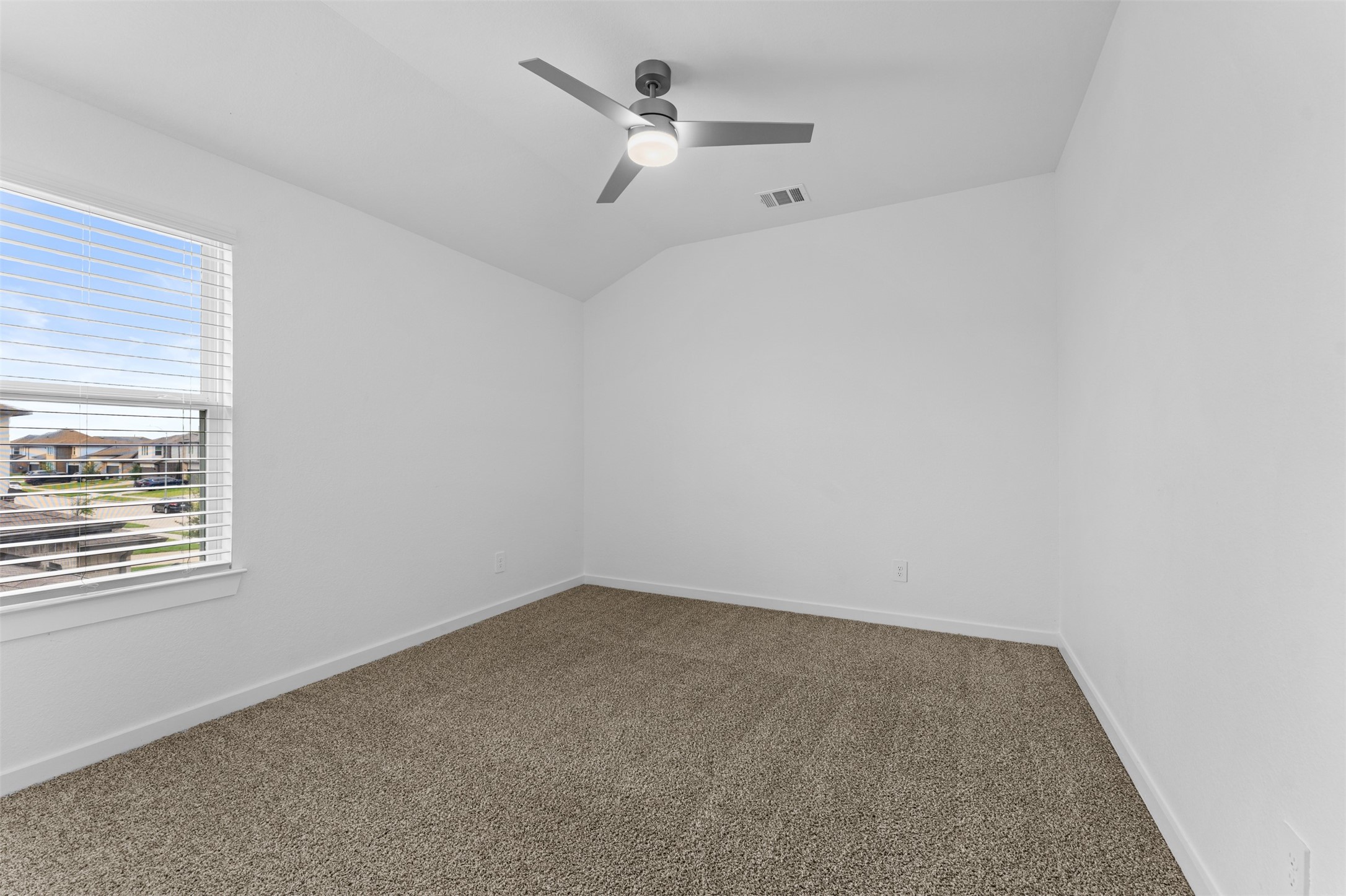 22503 Modica Rift Lane Property Photo 36
