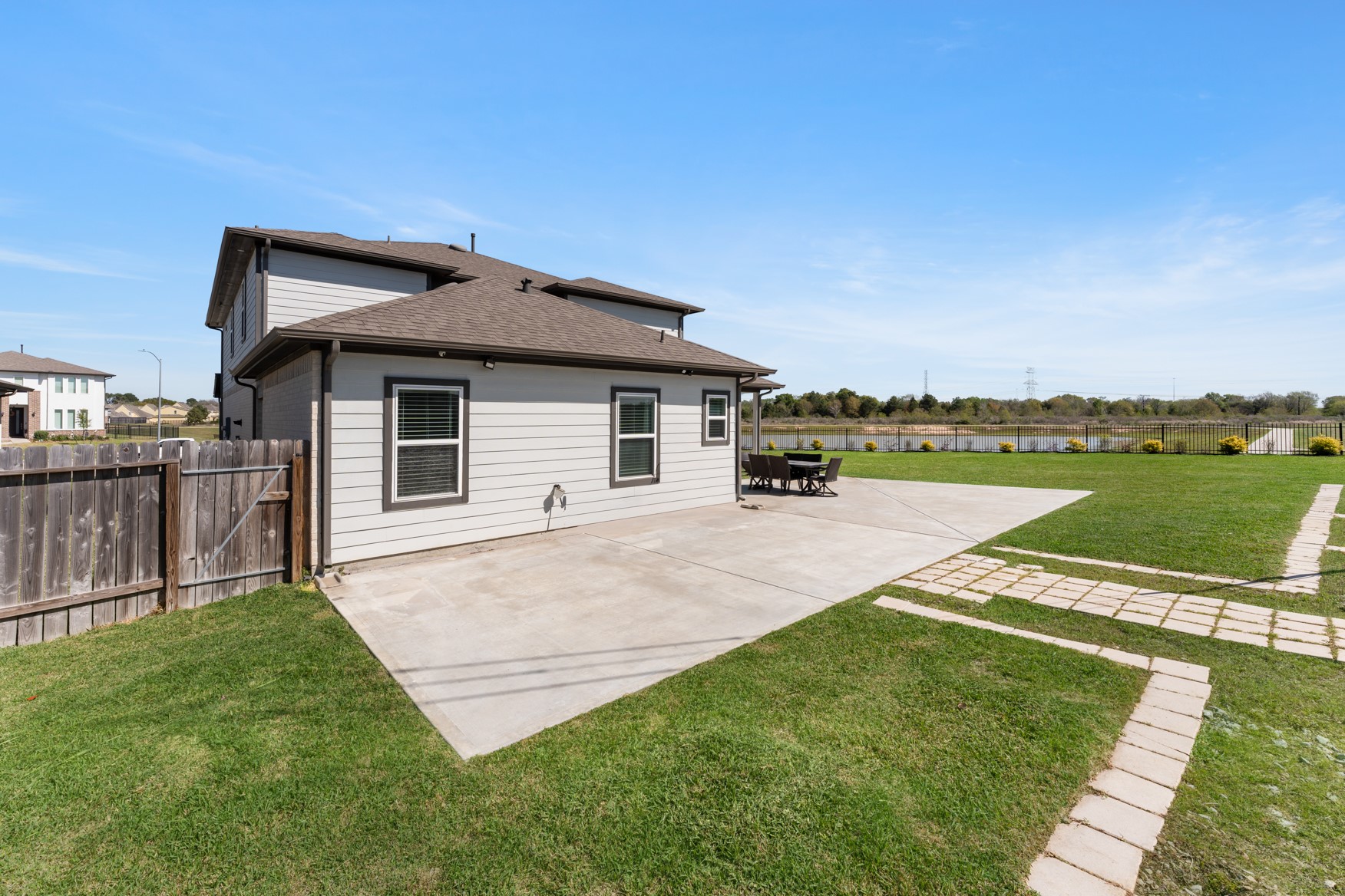 22503 Modica Rift Lane Property Photo 43