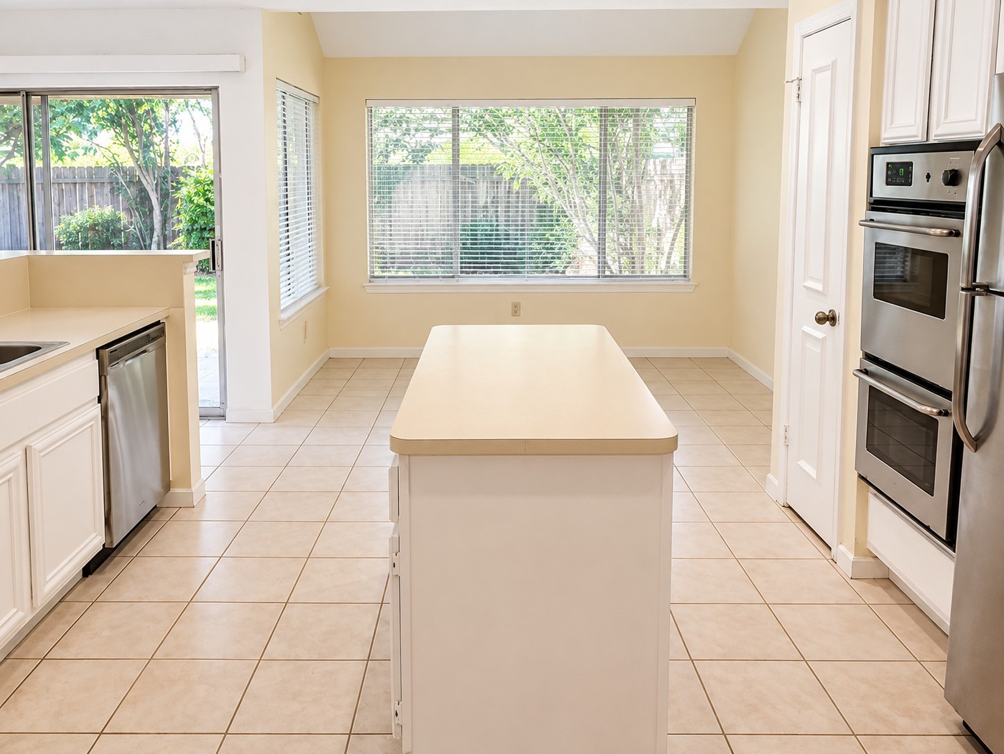 1539 Beaconshire Road Property Photo 16