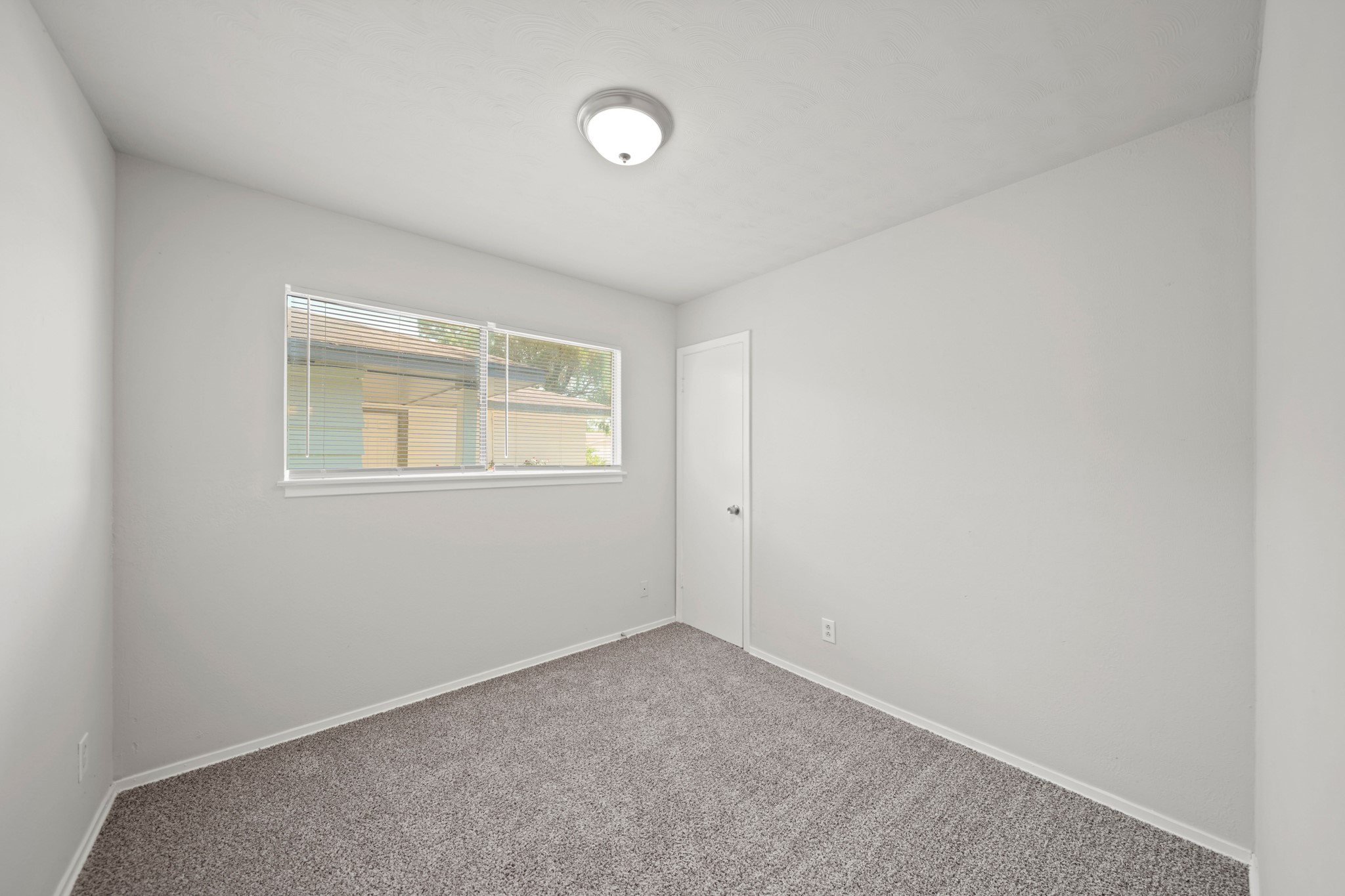 306 Pear Street Property Photo 7
