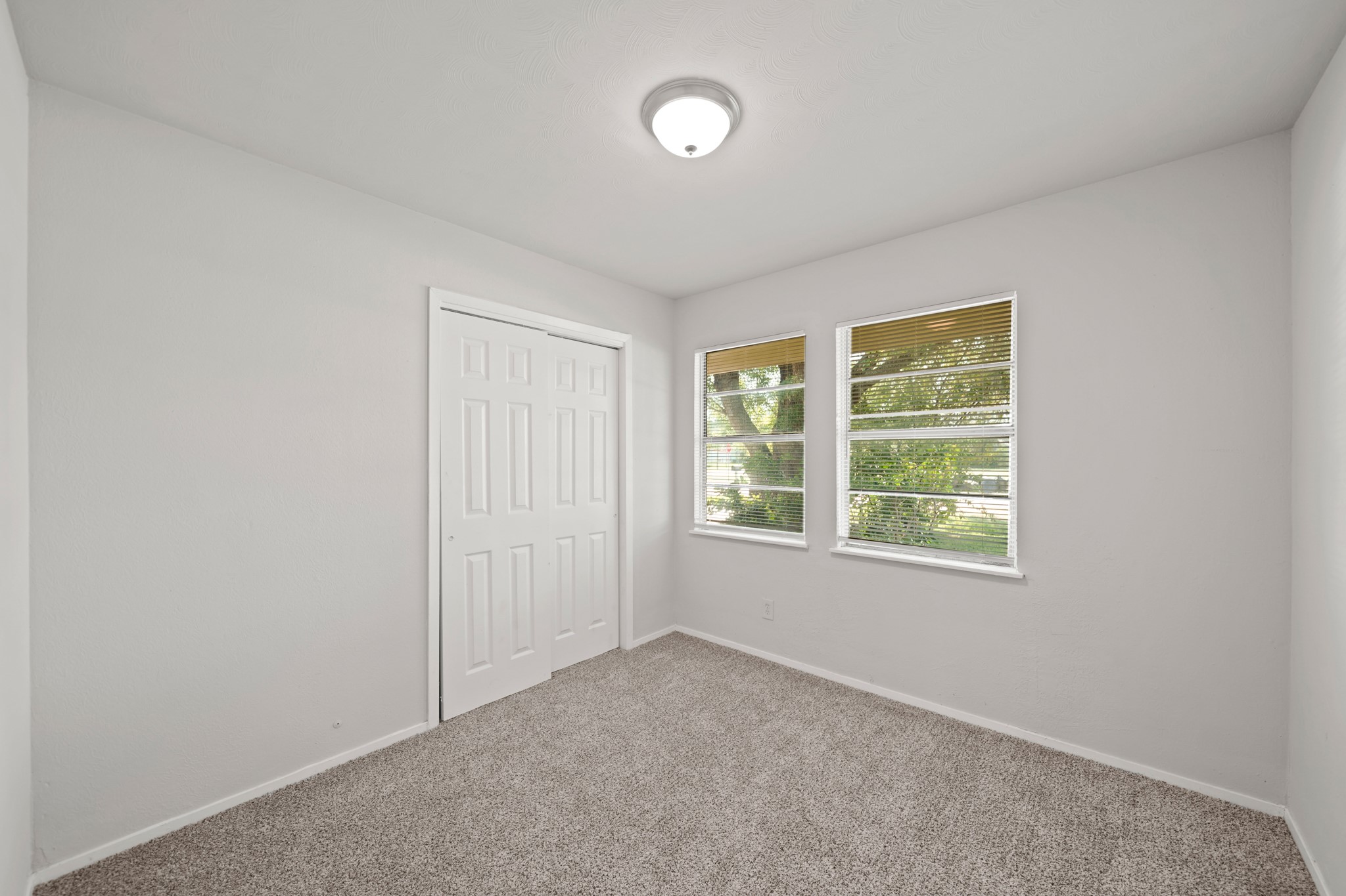 306 Pear Street Property Photo 9