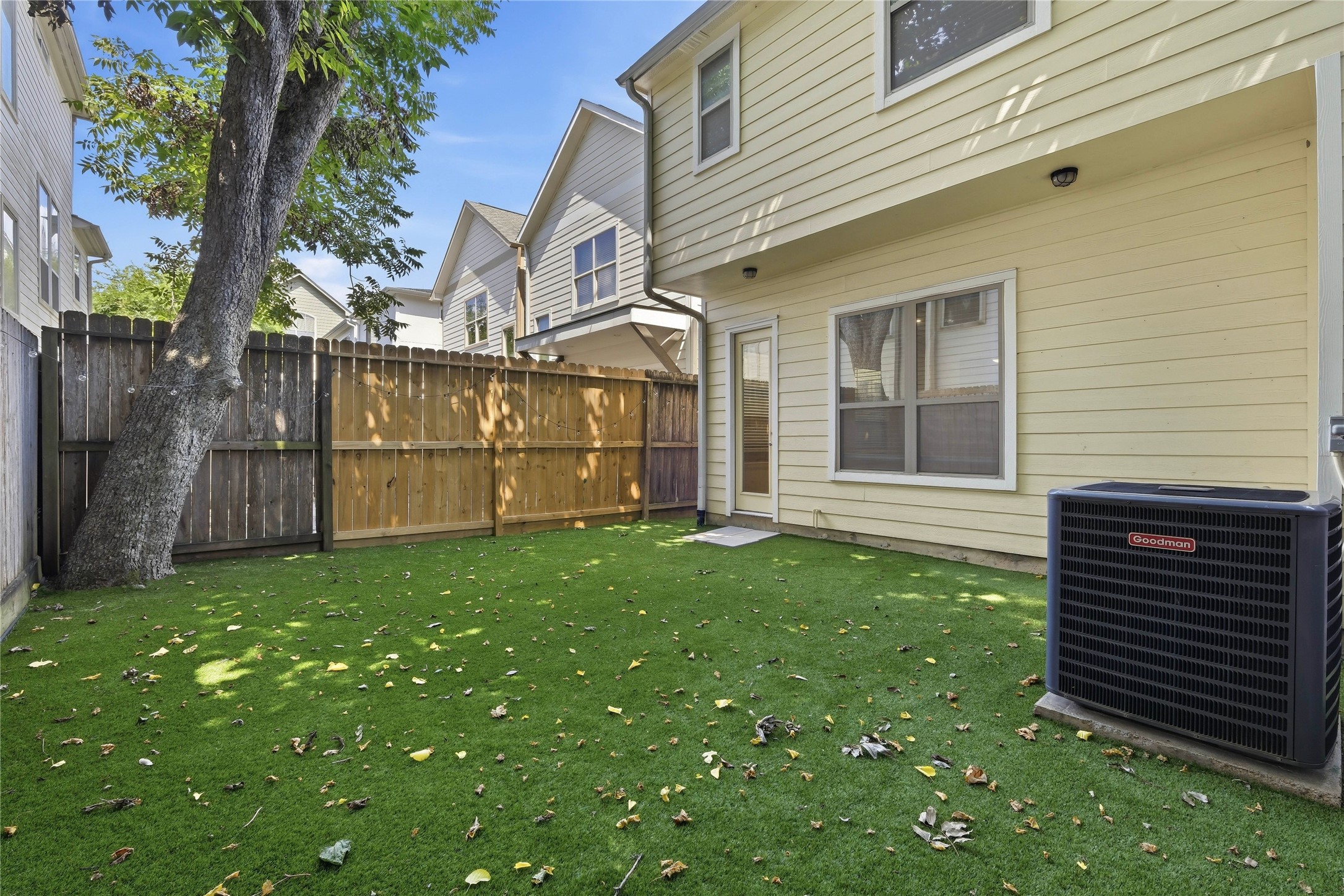6011 Truro Street B Property Photo 25