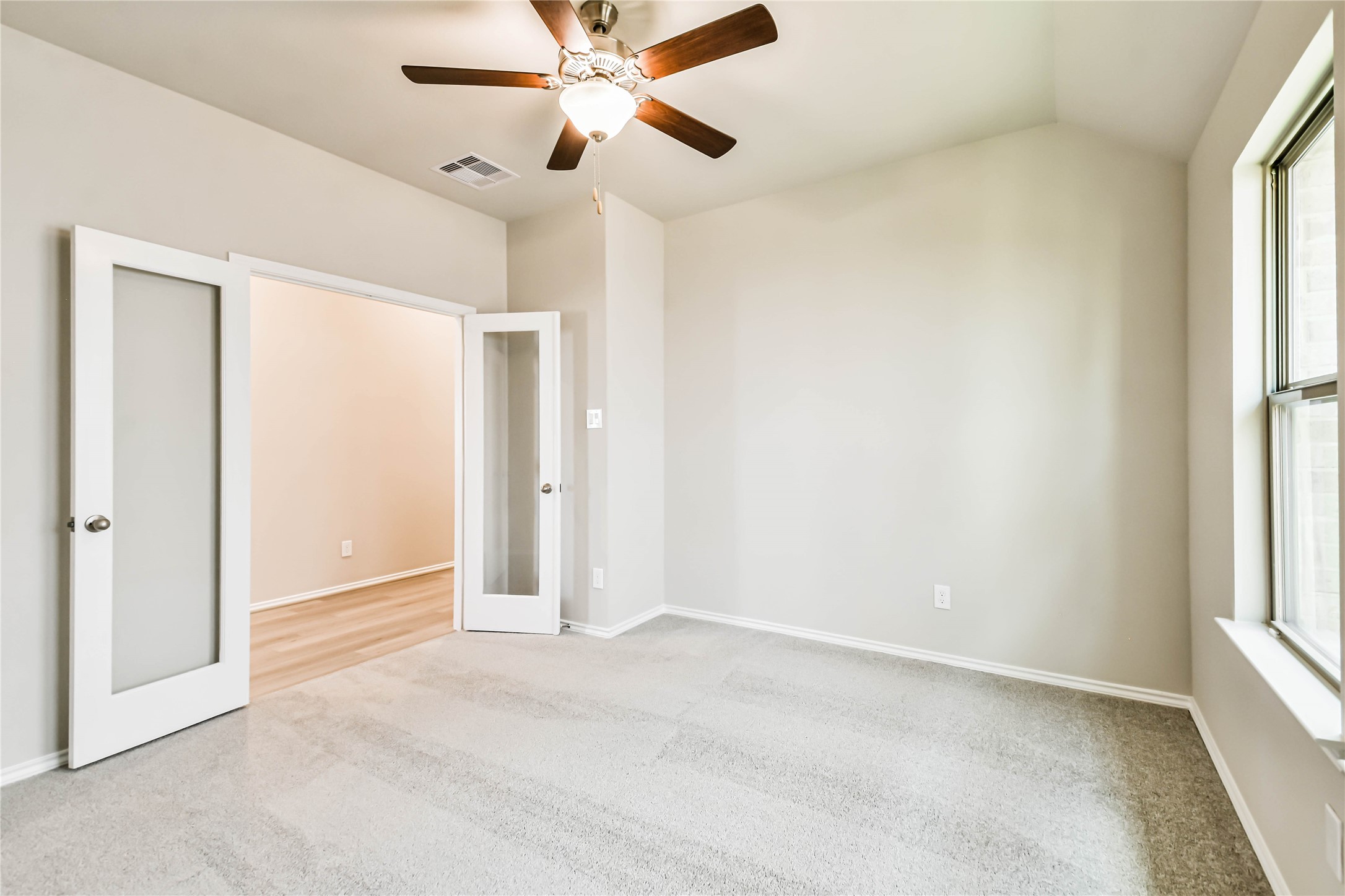558 Sand Branch Property Photo 15