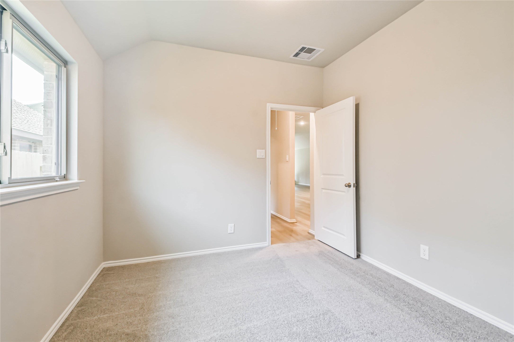 558 Sand Branch Property Photo 24