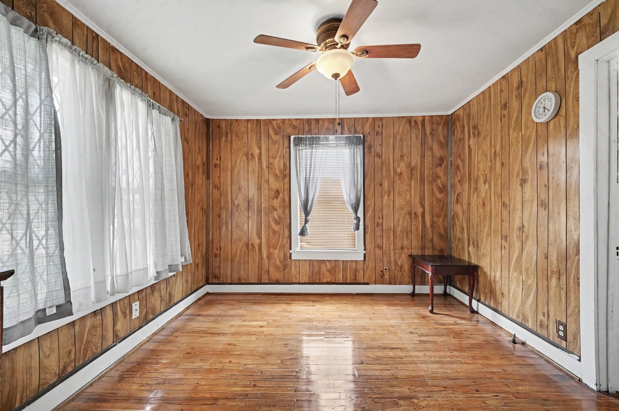 4810 Holly Ave Property Photo 13