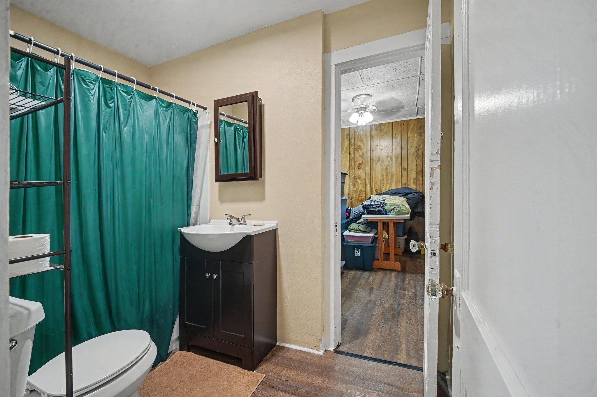 4810 Holly Ave Property Photo 18